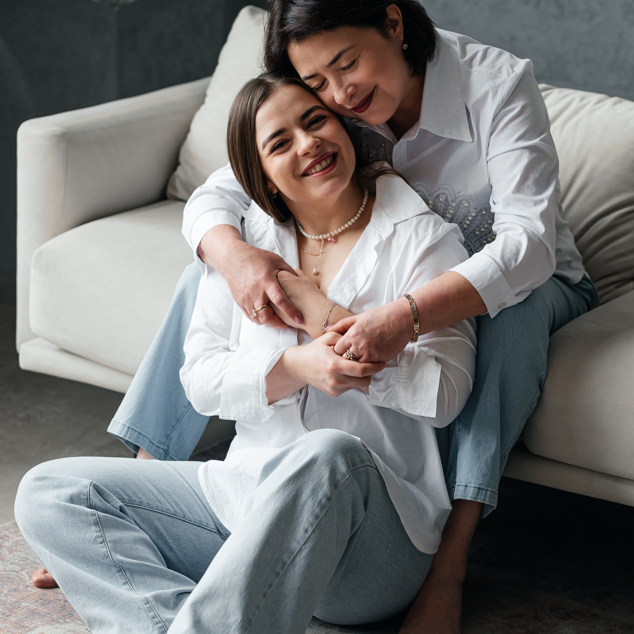 Ольга и Евгения