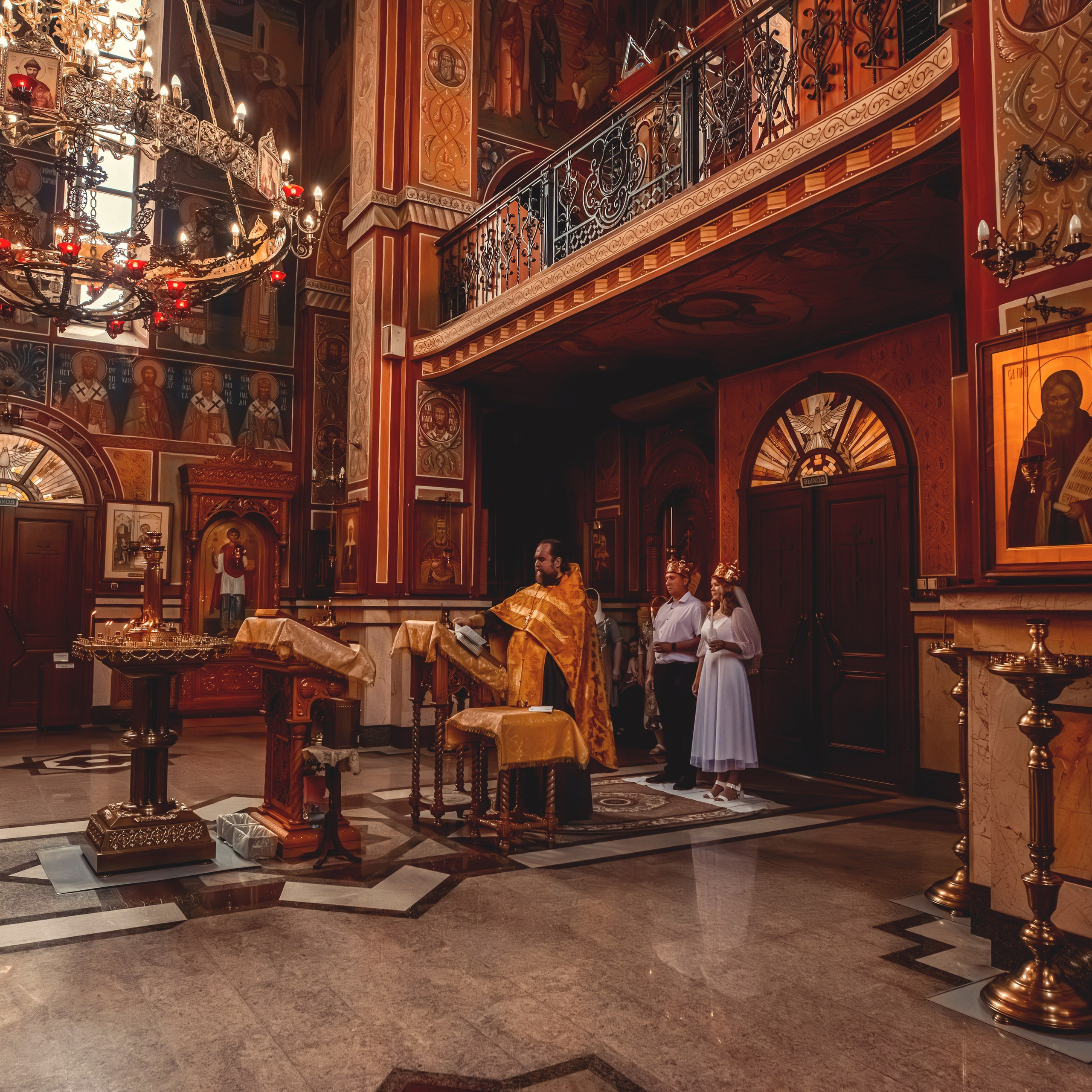 Фотограф Таинств Крещения и Венчания в г. Курске