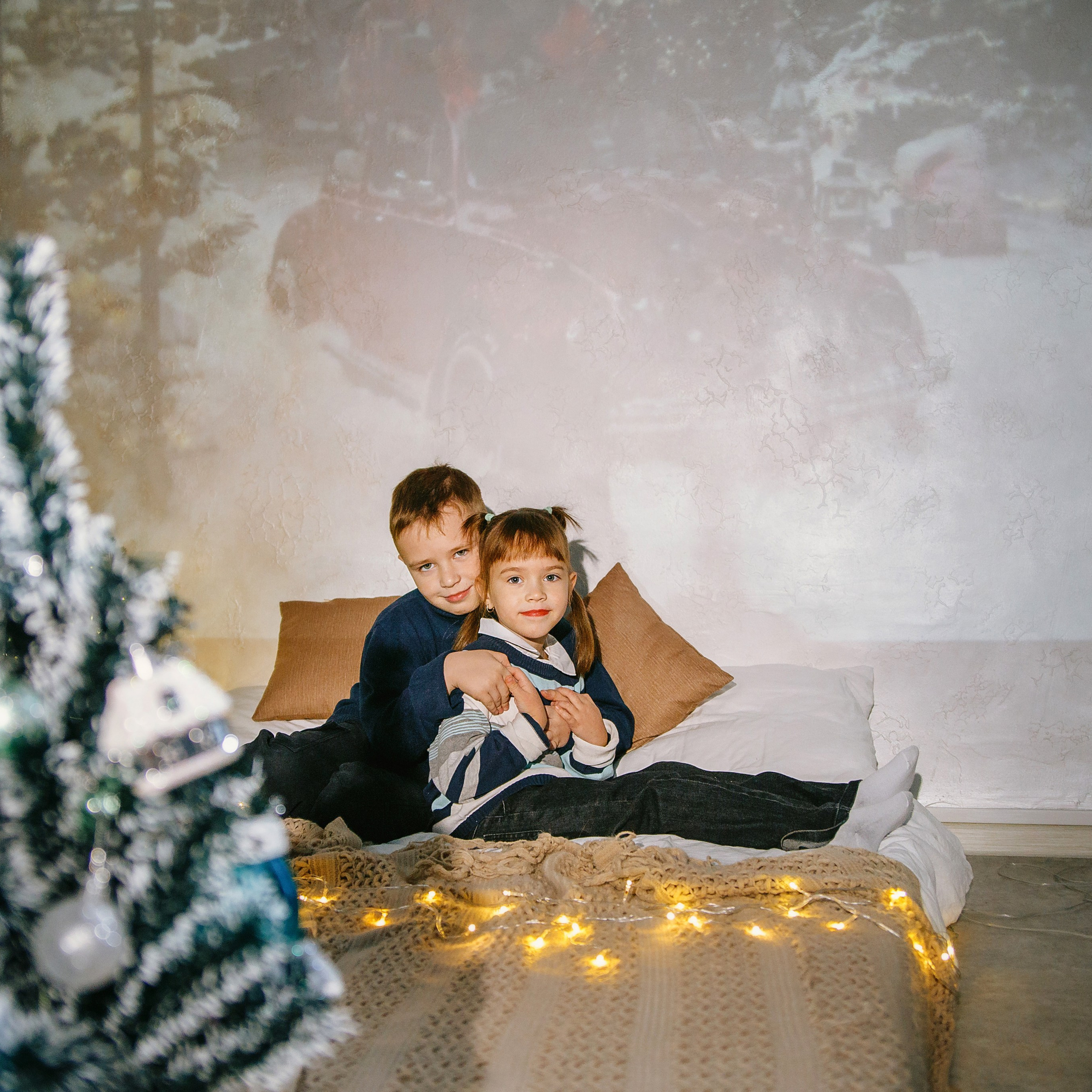 Новогодняя фотосессия Алены, Димы и Марьяны