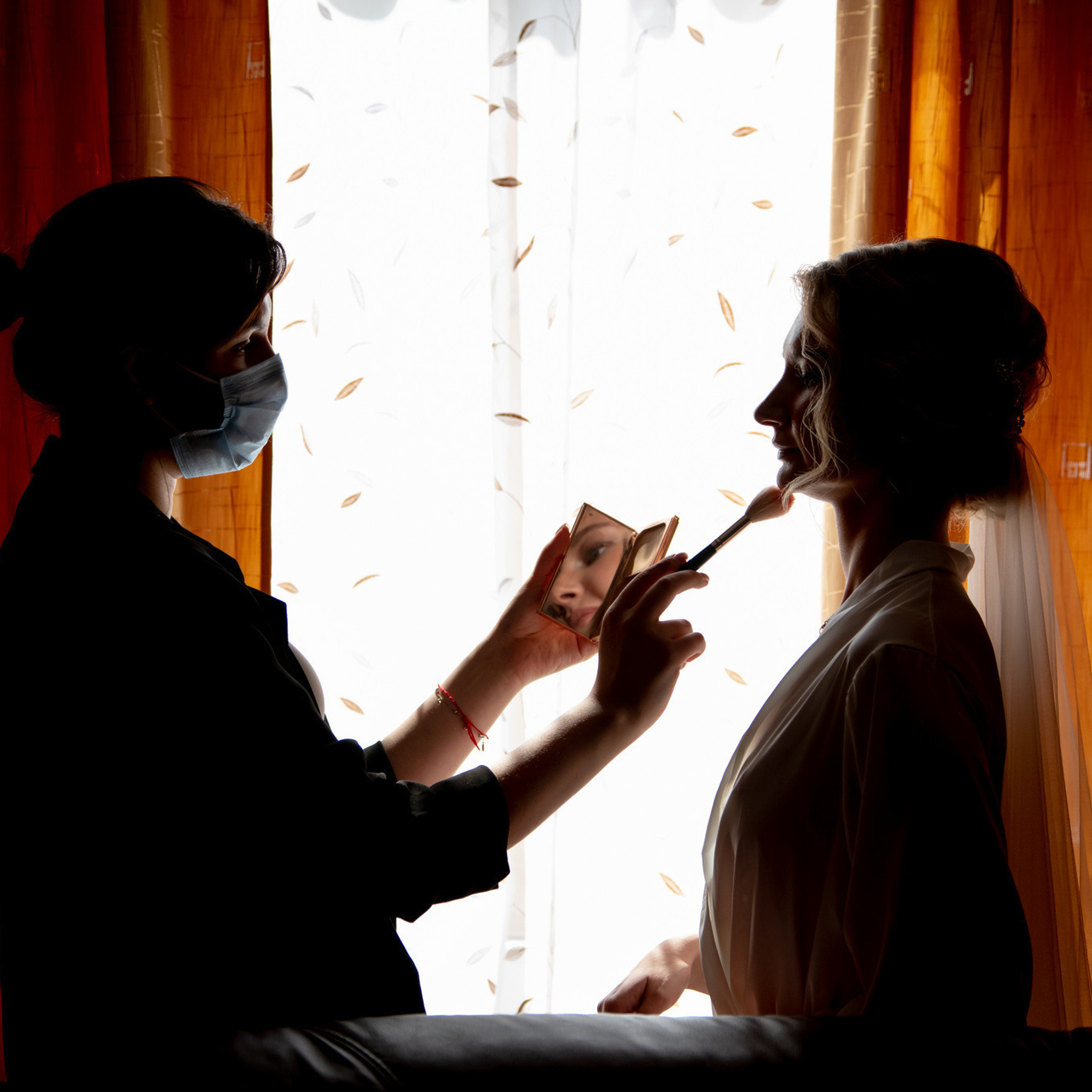 Отзывы. Профессиональная репортажная фотосъёмка, создание выпускных альбомов