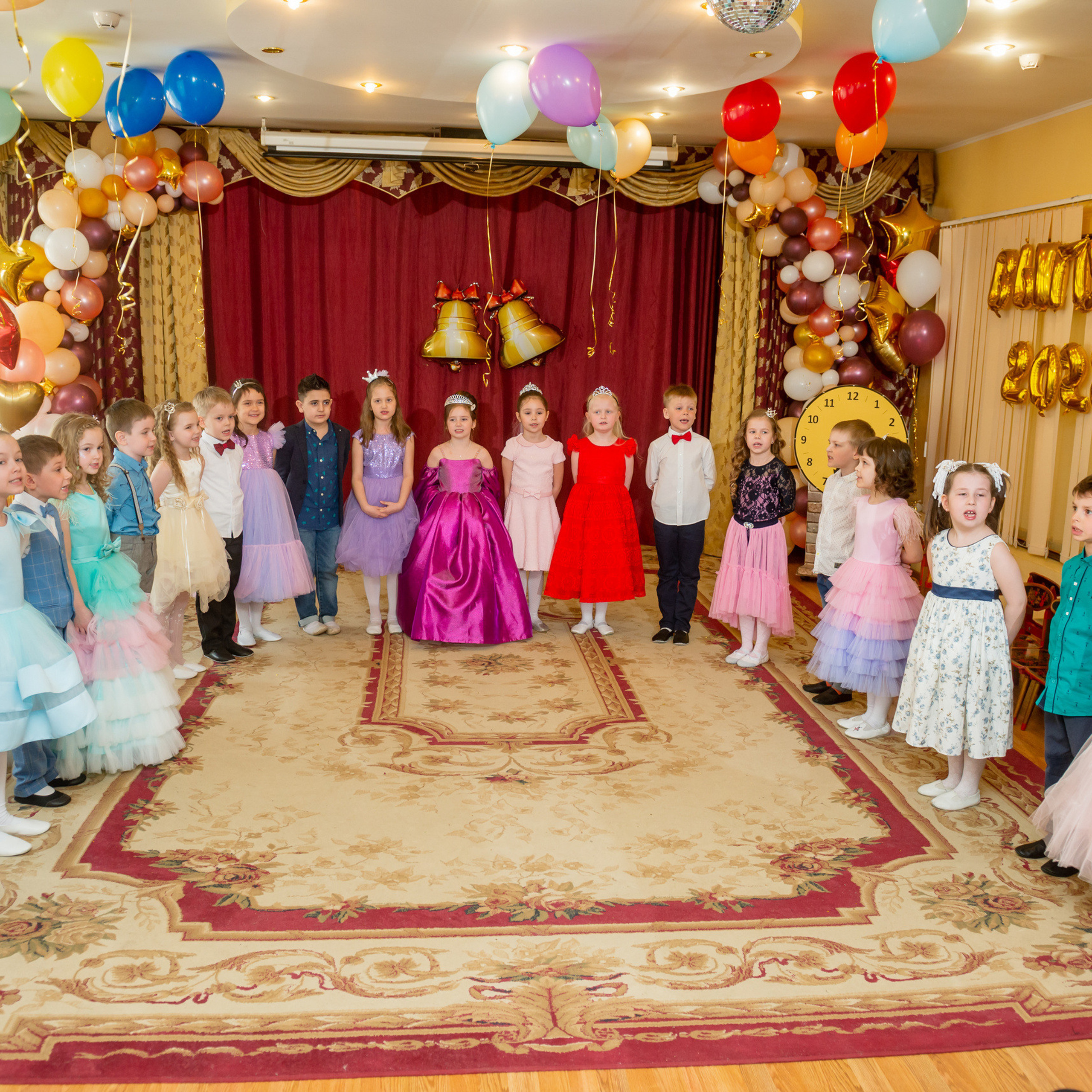 Отзывы. Профессиональная репортажная фотосъёмка, создание выпускных альбомов