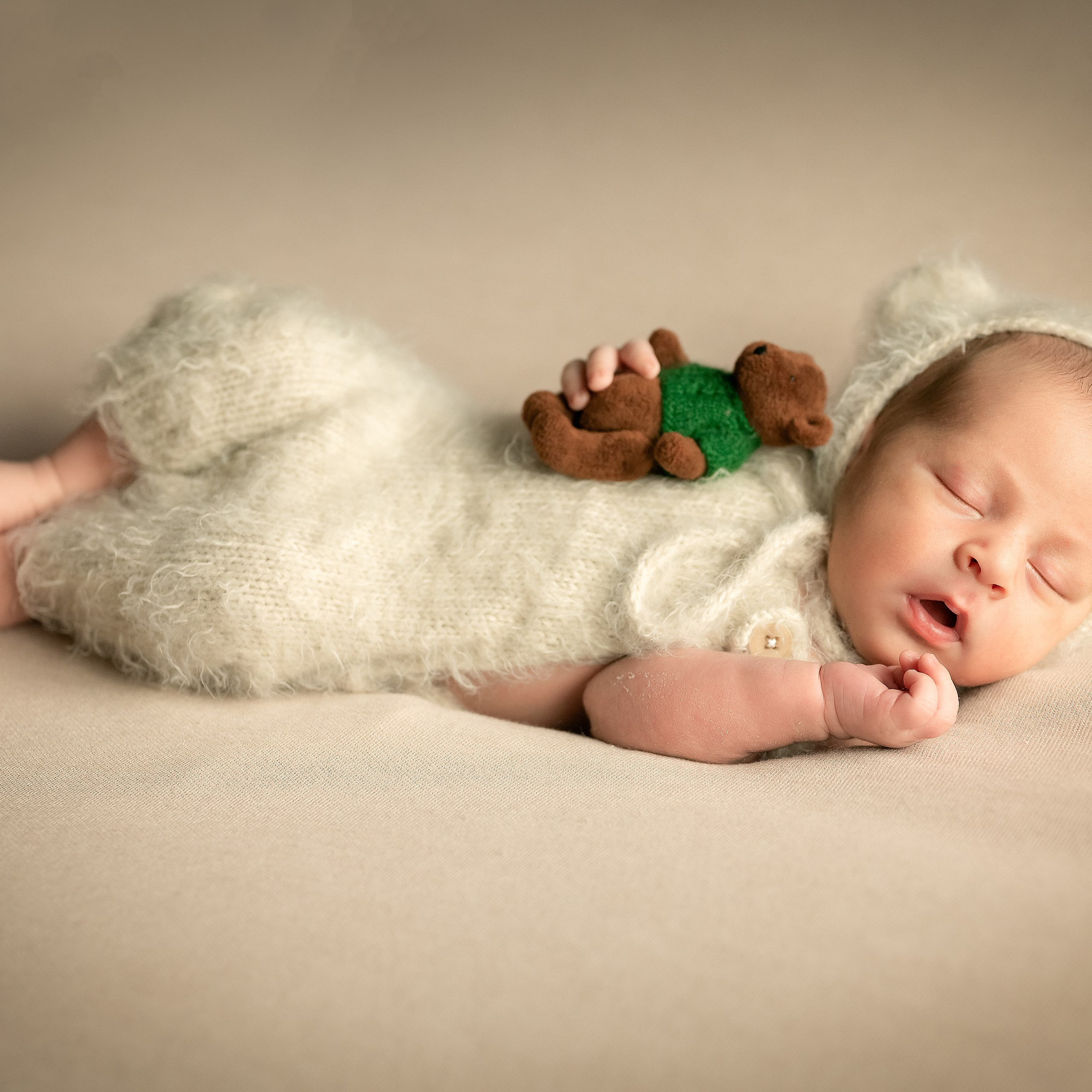 Отзывы о работе фотографа в Калуге Проняевой Евгении. Фотограф новорождённых, семейный, школьный в городе Калуге Евгения