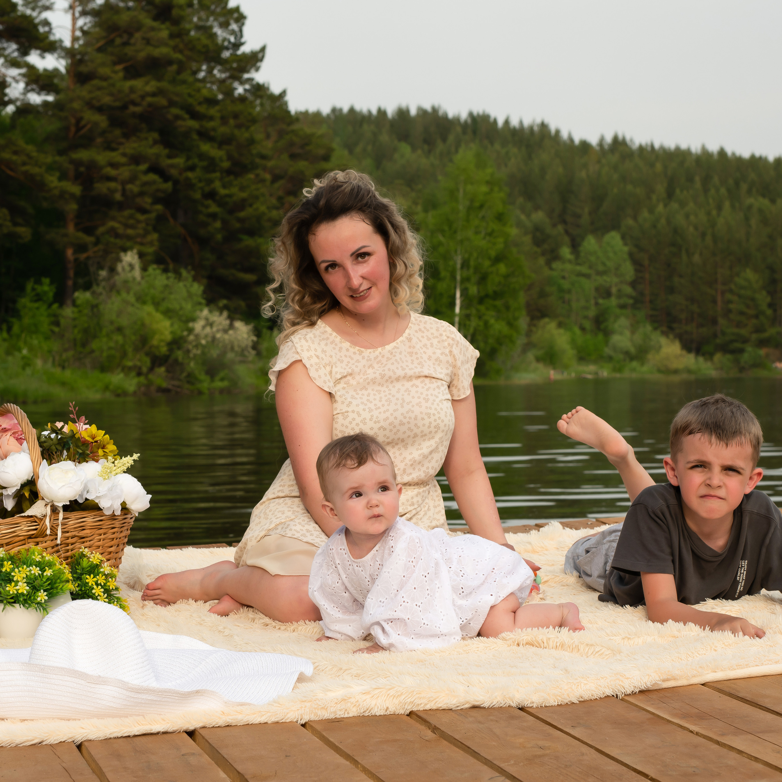 На природе. Главная