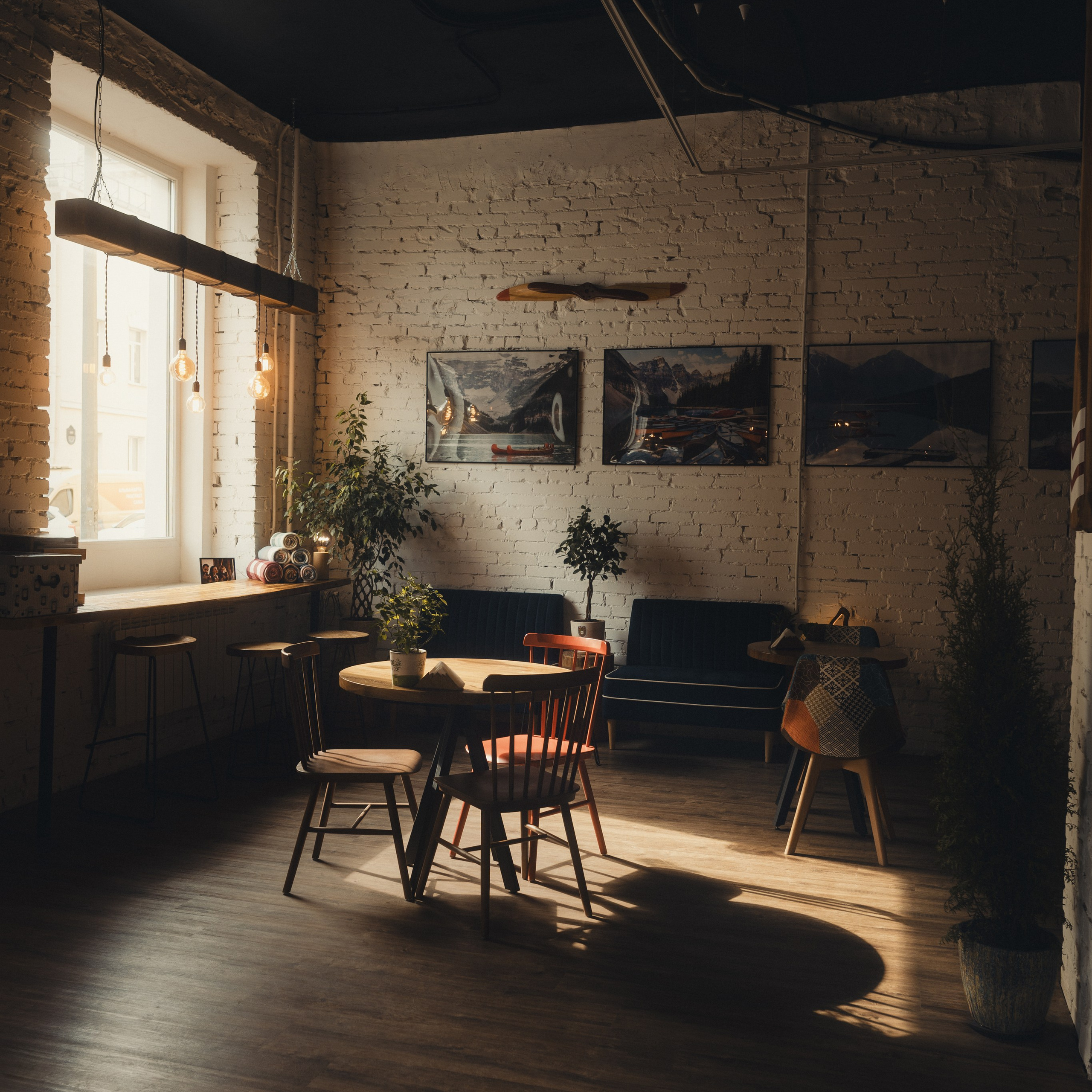 Интерьерная фотосъемка для кофейни JEFFREY'S COFFEE