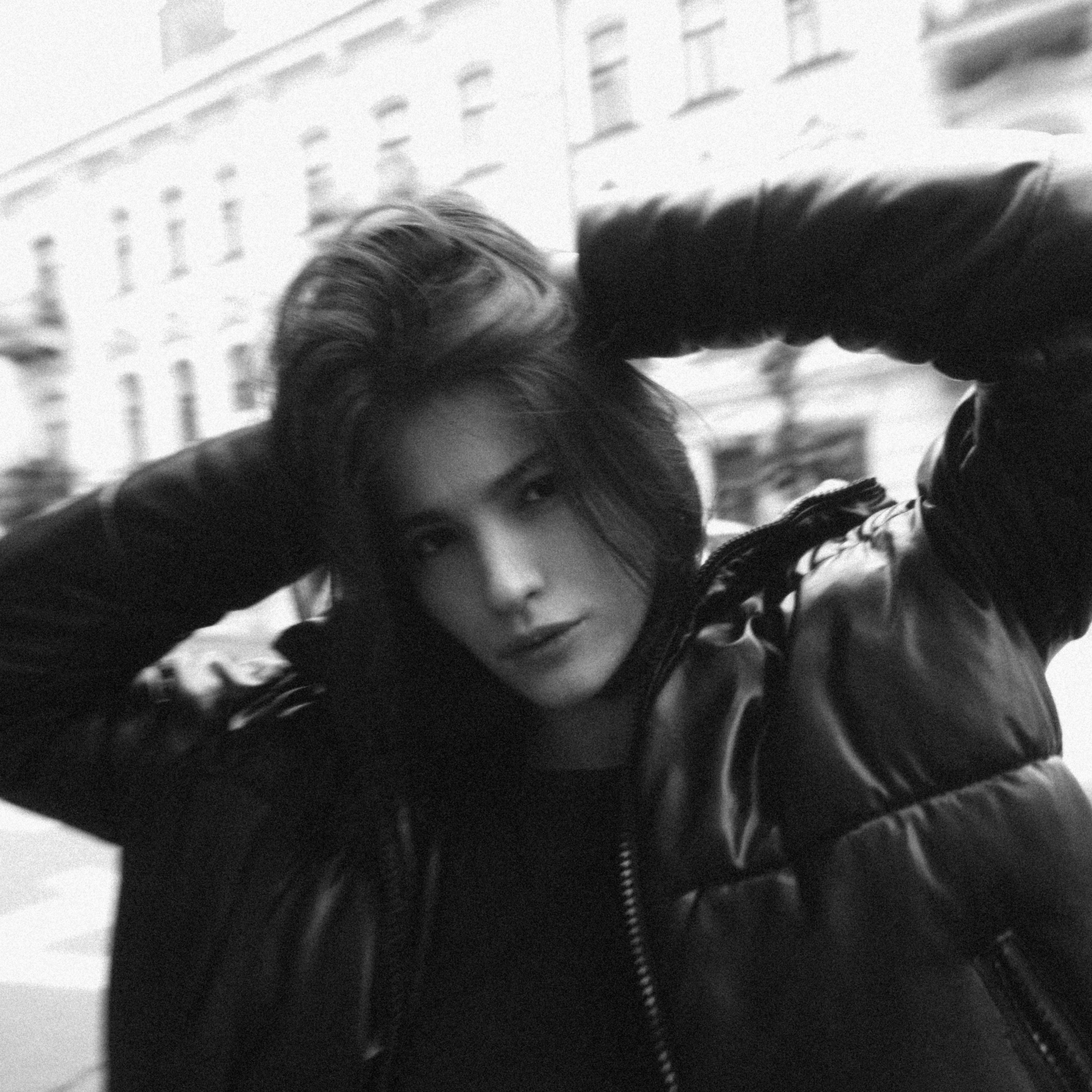 Уличная фотосессия с Лейлой в центре Казани