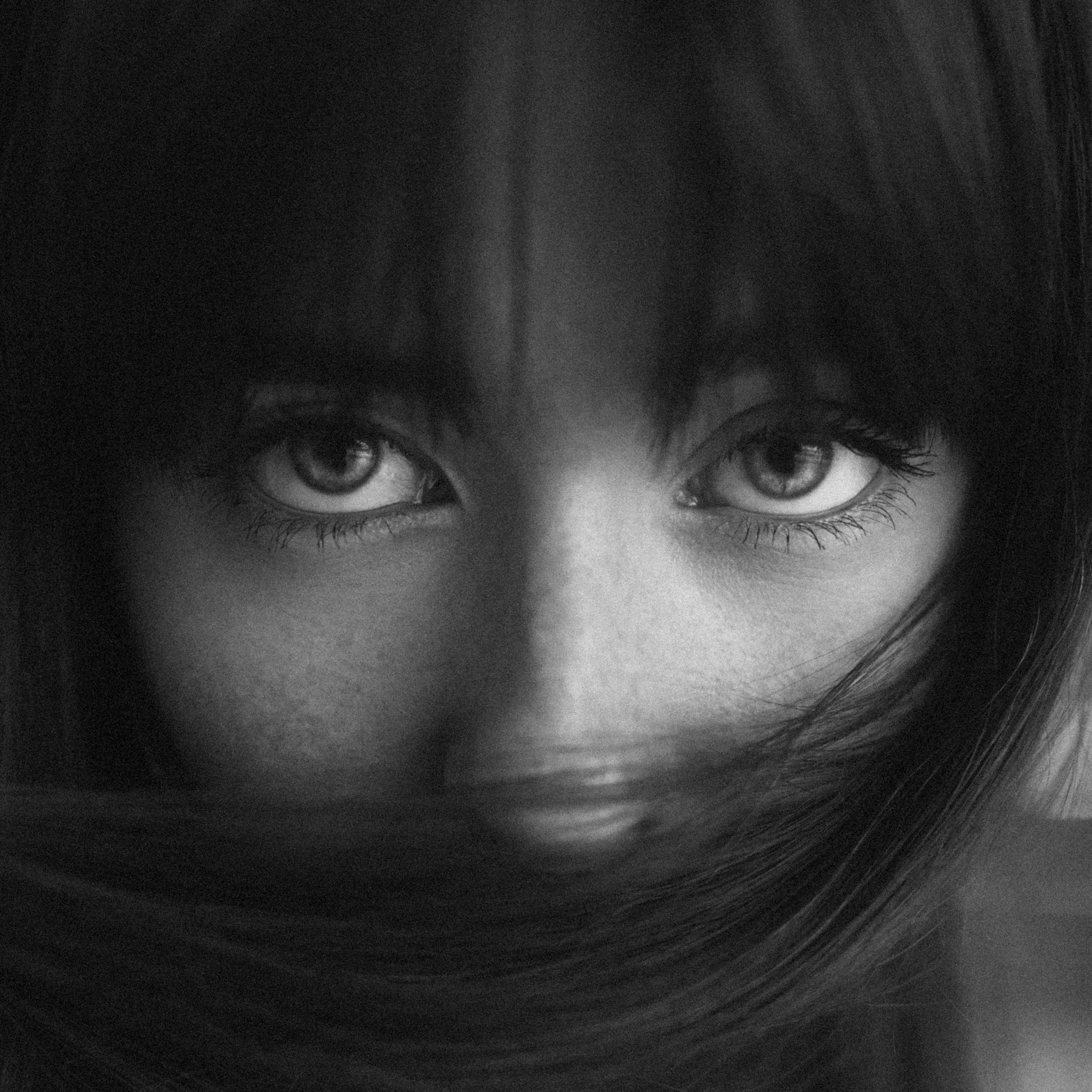 Уличная фотосессия с Адель в кофейне и нац. библиотеке