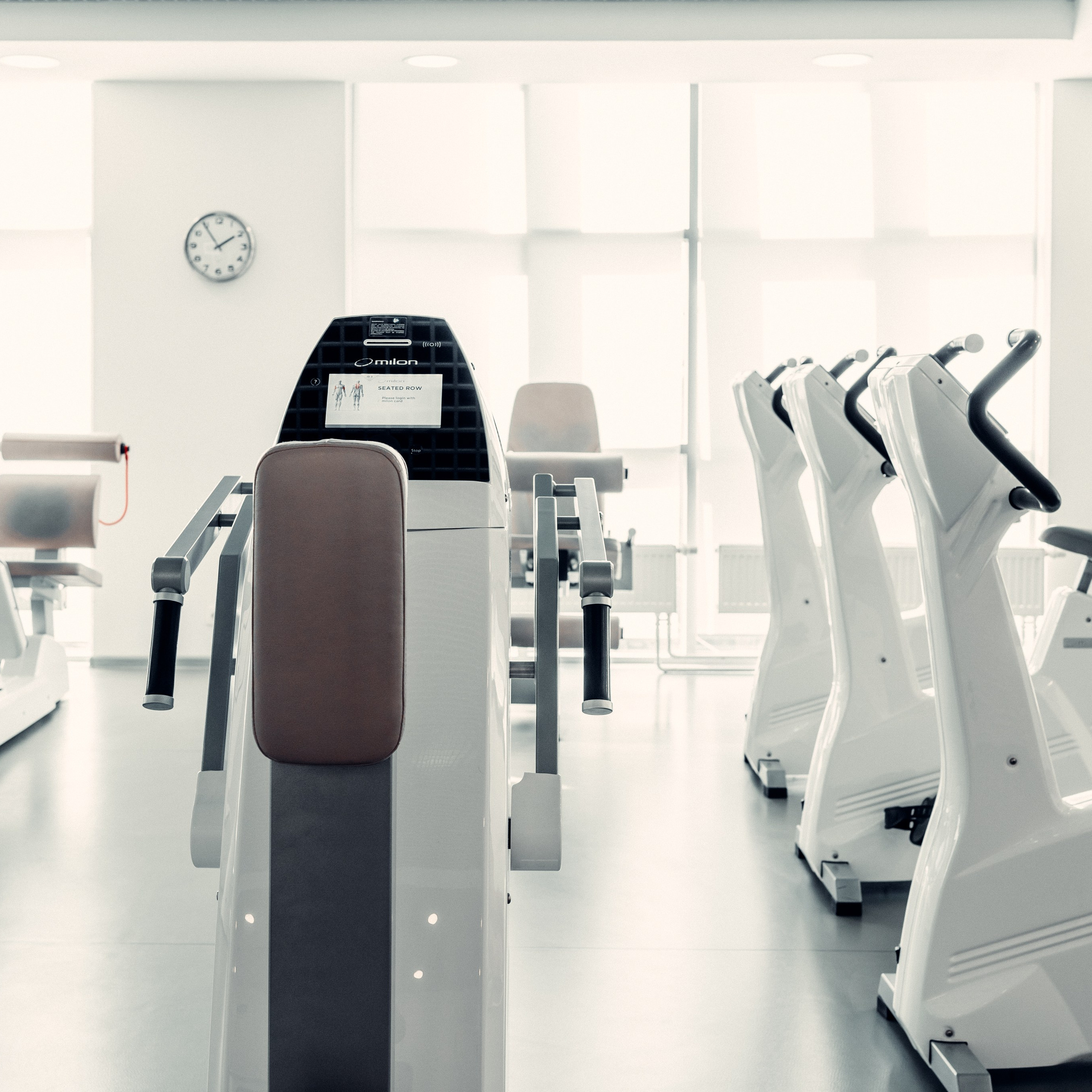 Интерьерная фотосъемка для фитнес клуба MILTRONIC