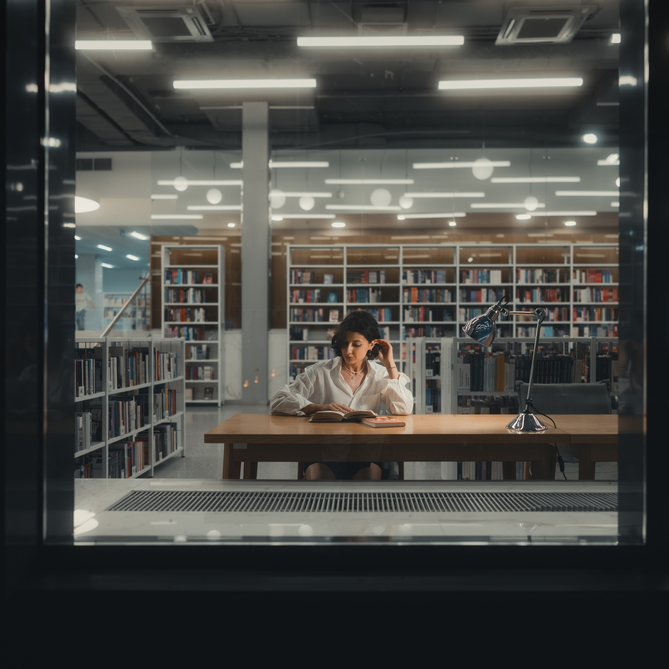 Фотосессия с Яной в здании национальной библиотеки в Казани