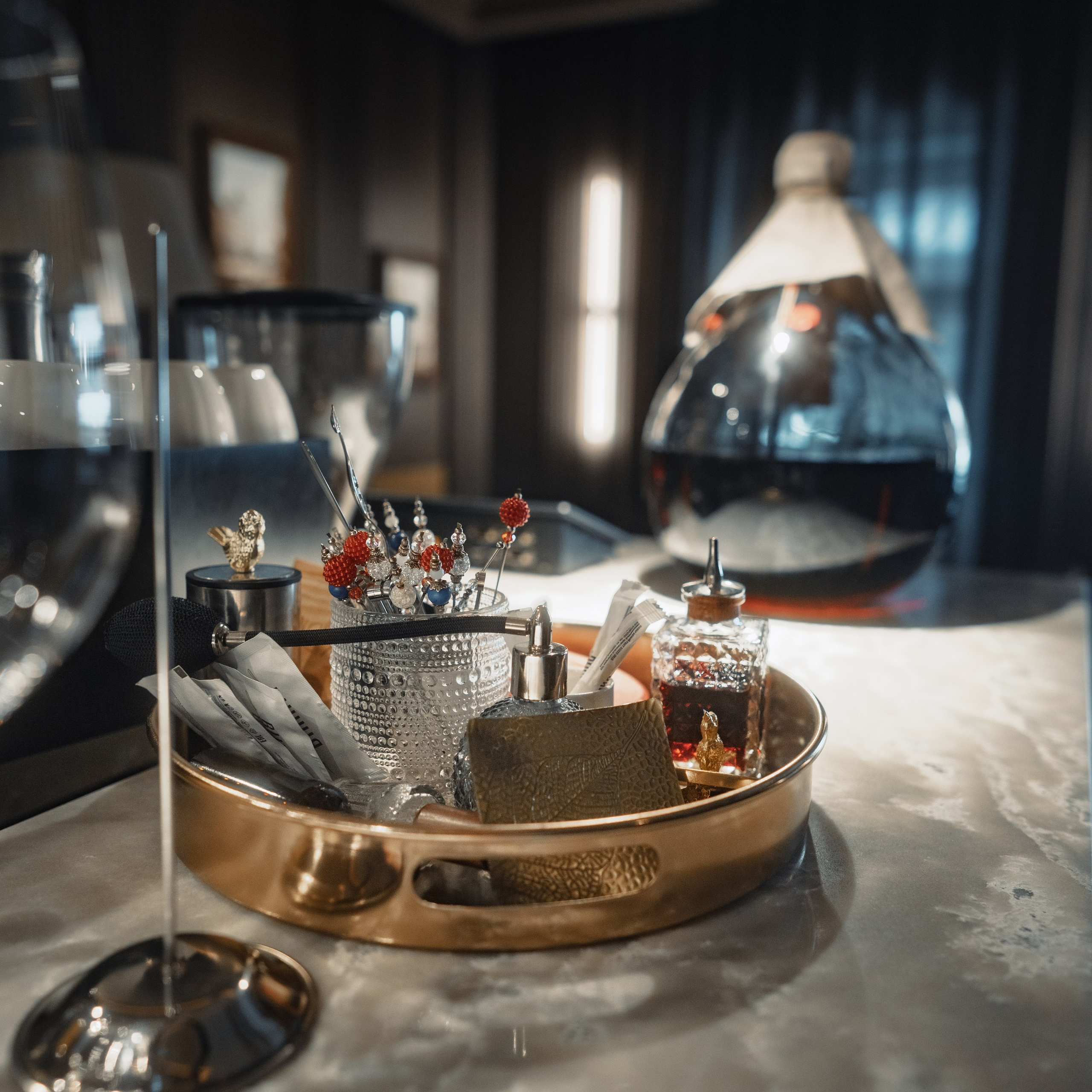 Интерьерная фотосъемка для ресторана ЗОЛОТАЯ ВИШНЯ