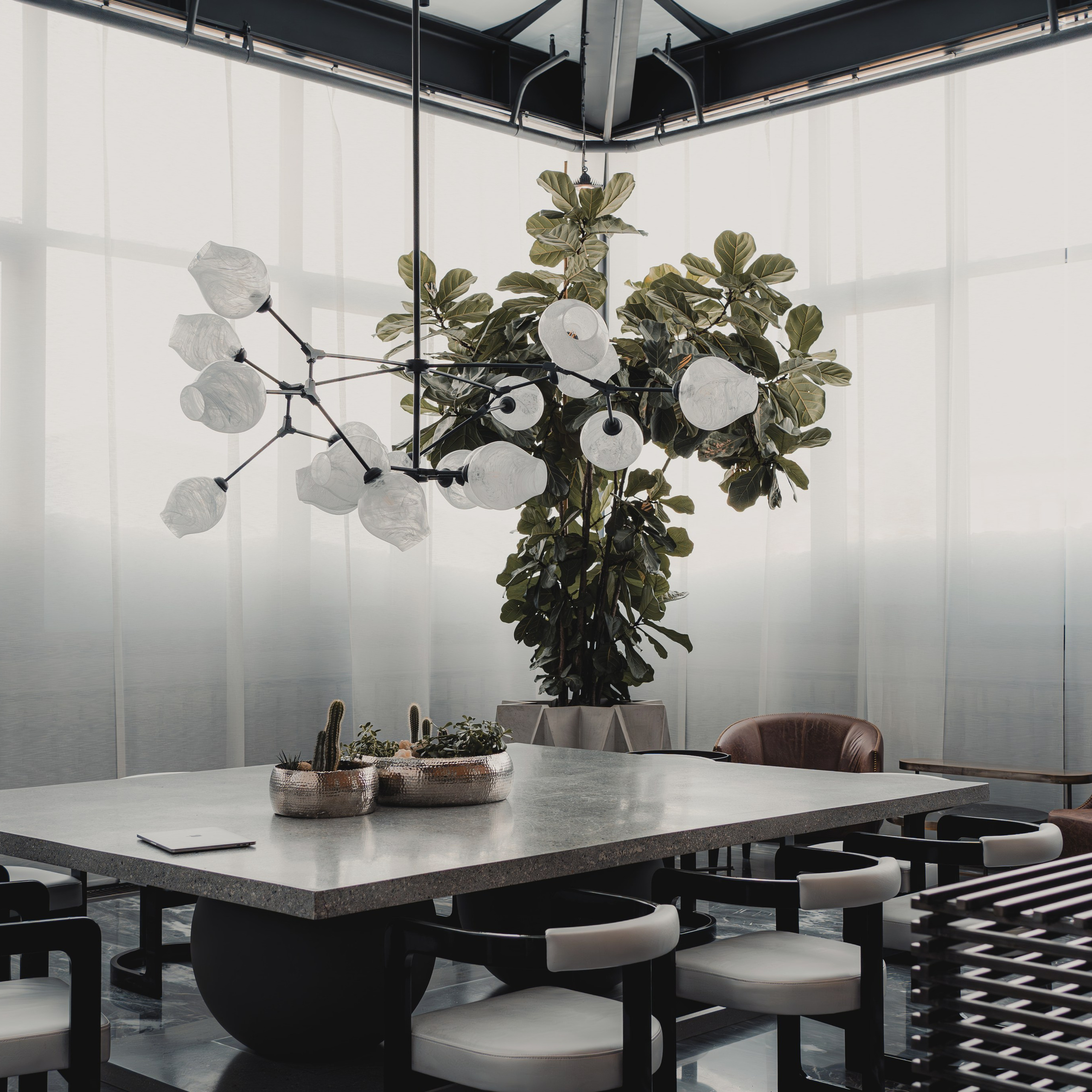 Интерьерная фотосъемка президентского люкса отеля TASIGO