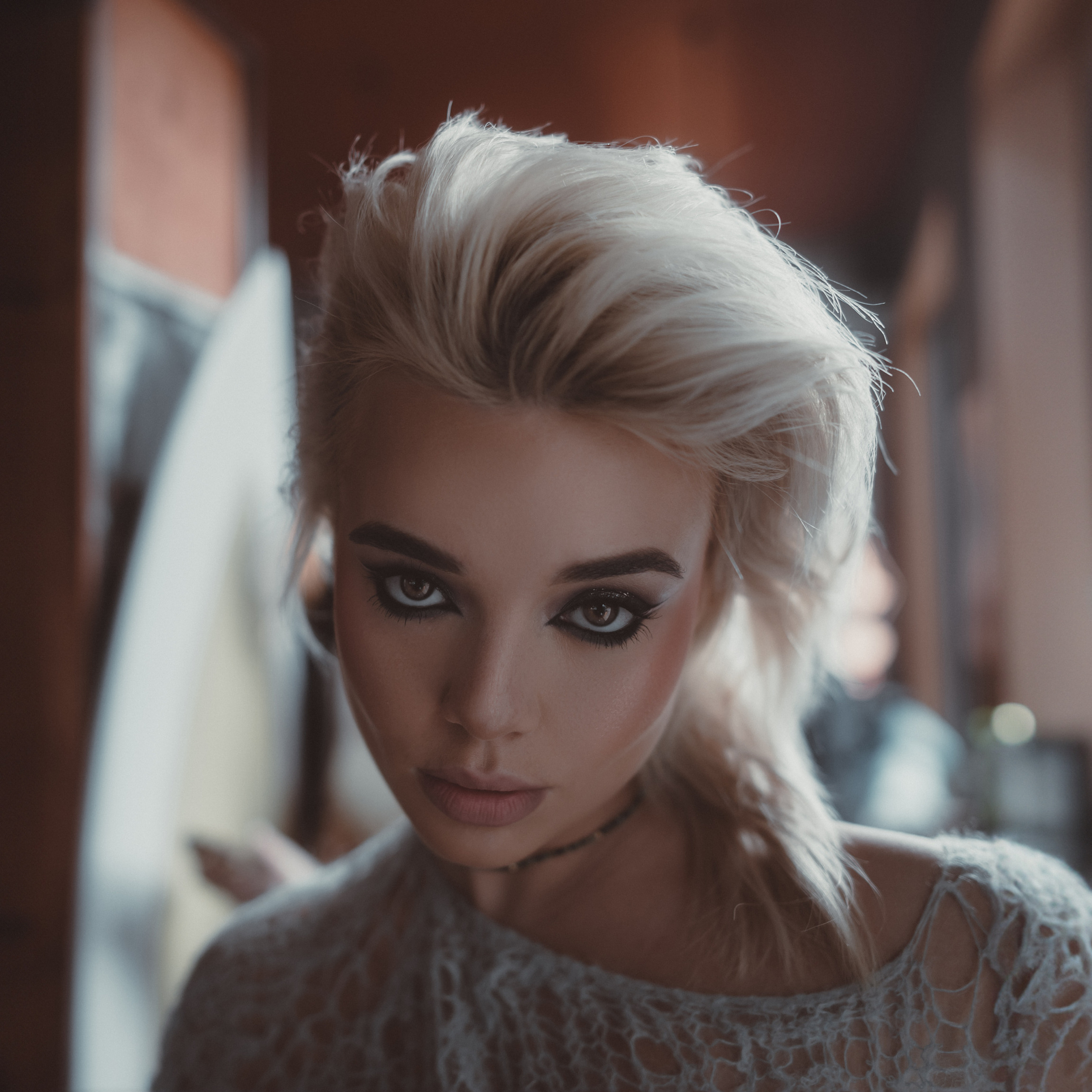 Фотосессия с Катей в серф кофе на Столбова в Казани