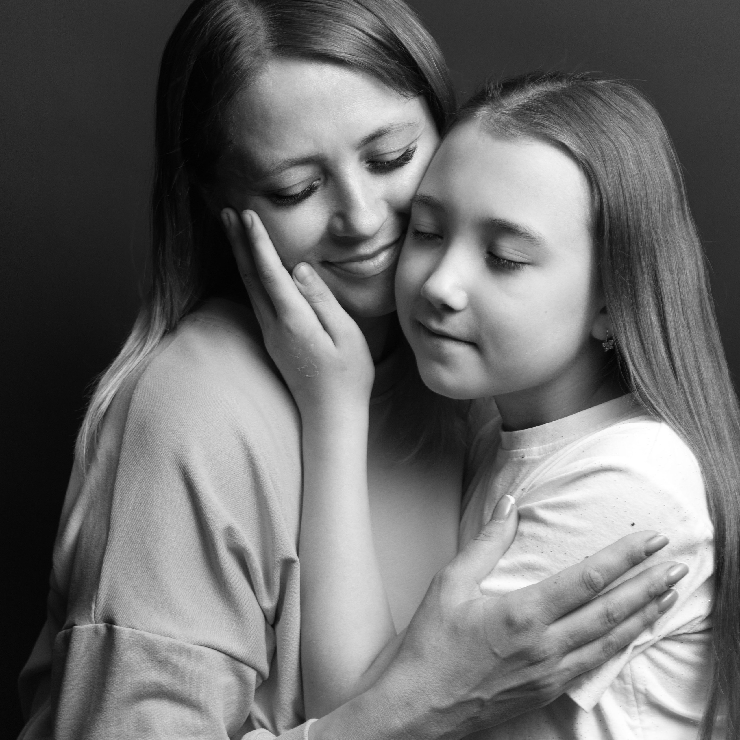 Наталья и&nbsp;Лиза, студия LOFT, 25 год