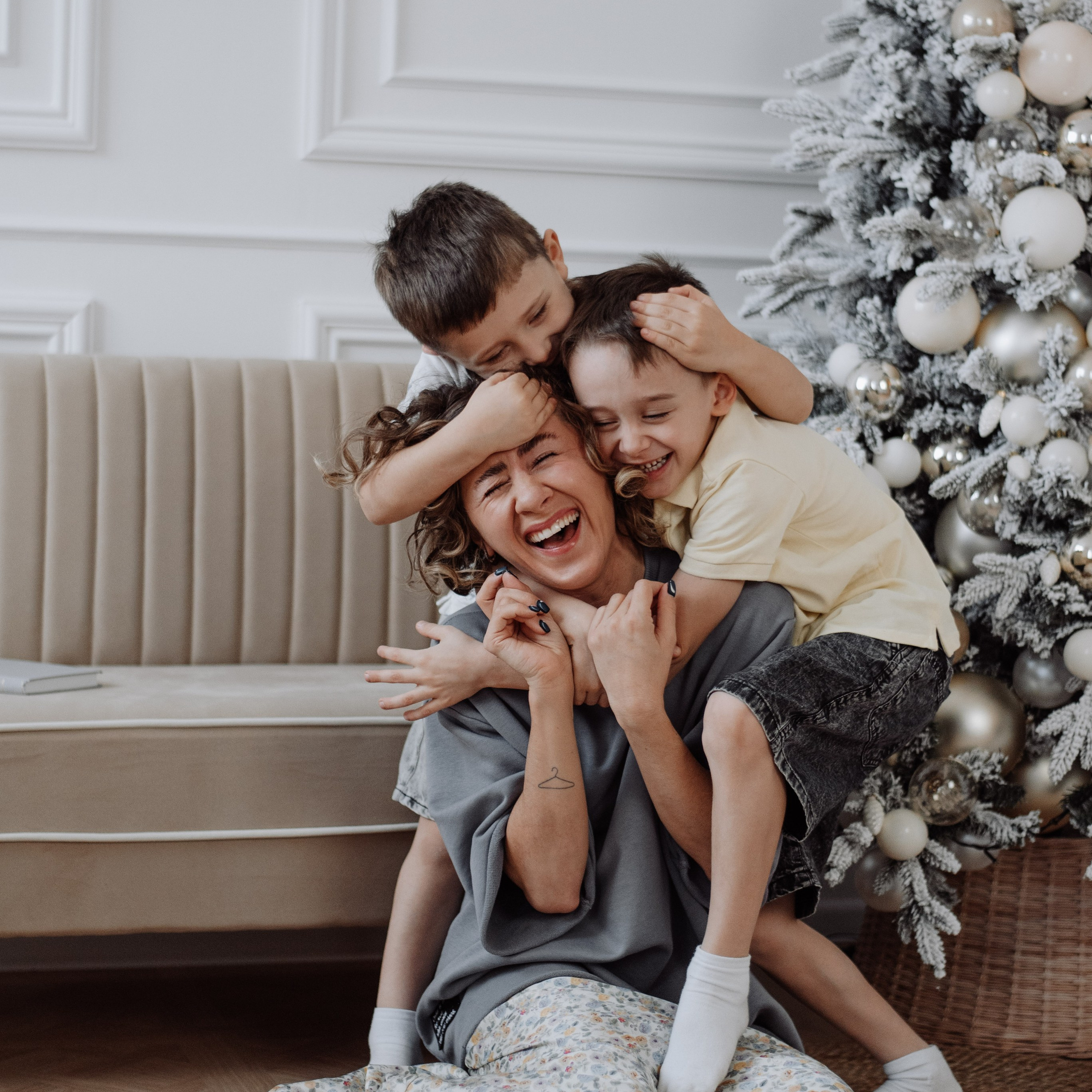 Озорные ребята