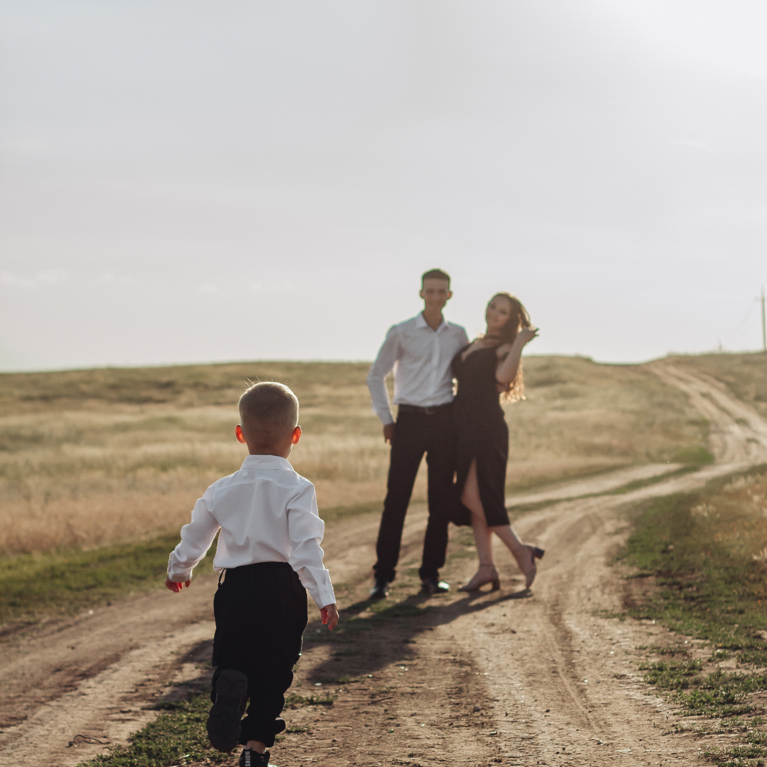 Виктория, Максим и Макар