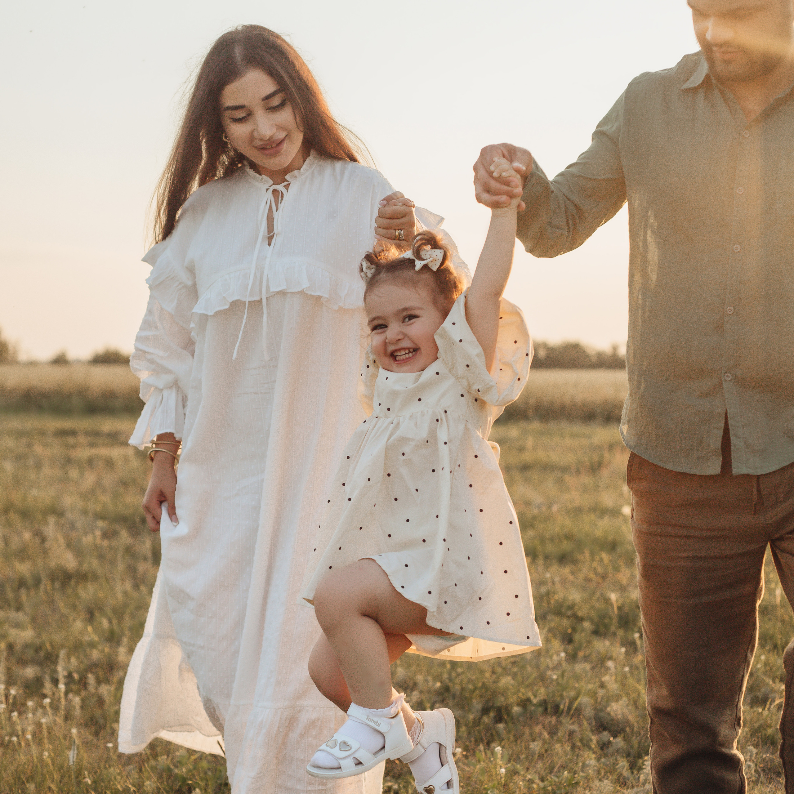 Хабиба, Элина и Миша