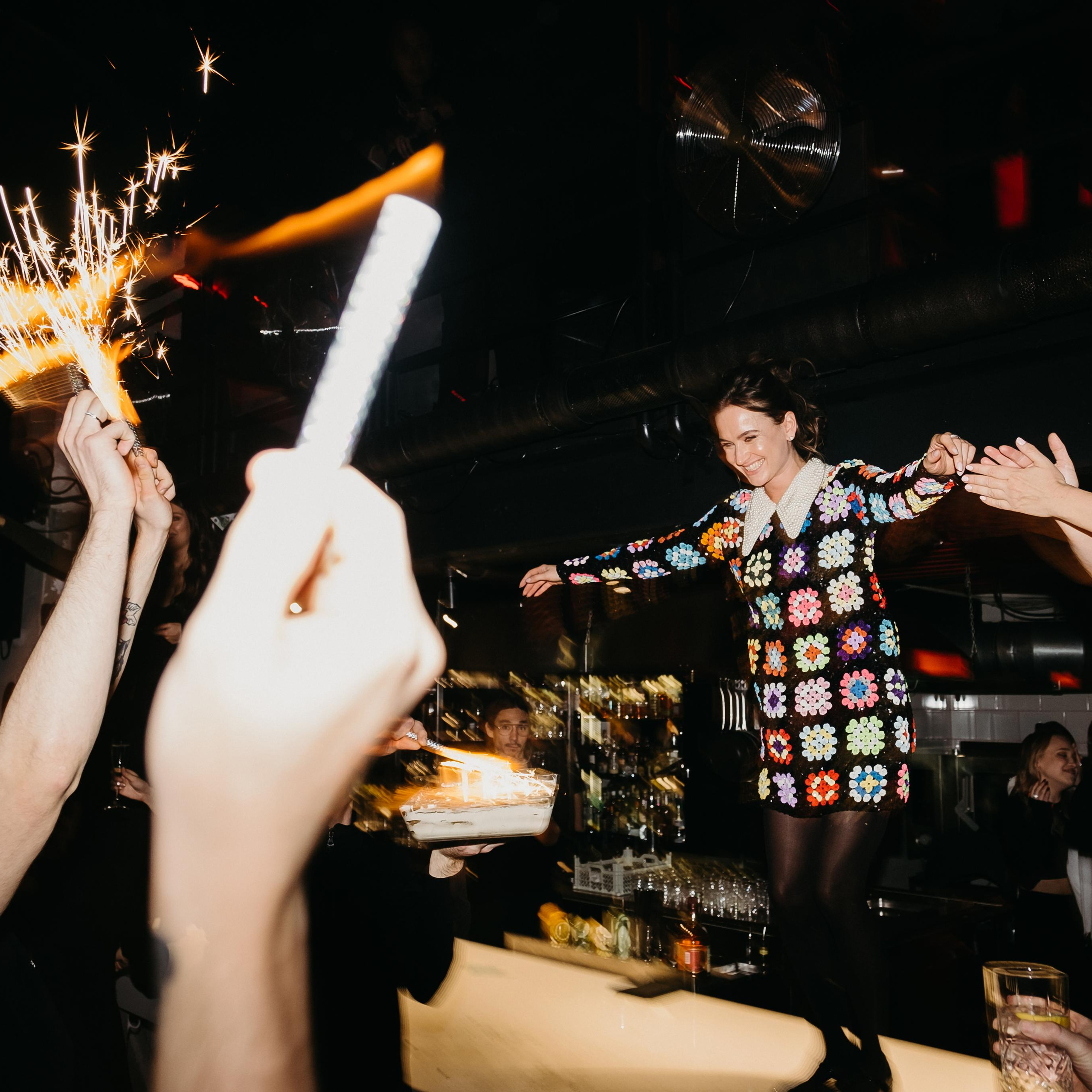 Жаркий день рождения в Балагане