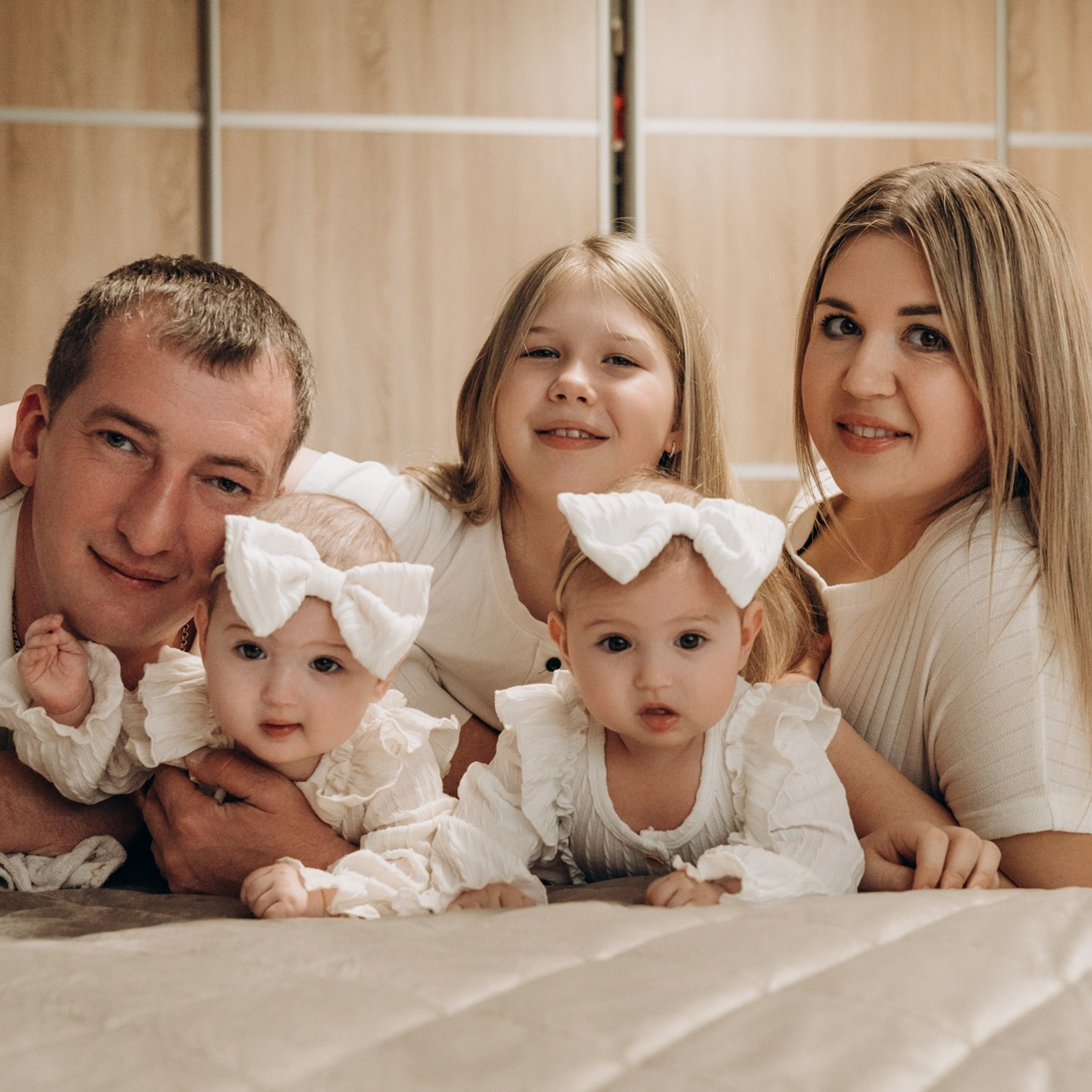 Семейная фотосессия в квартире