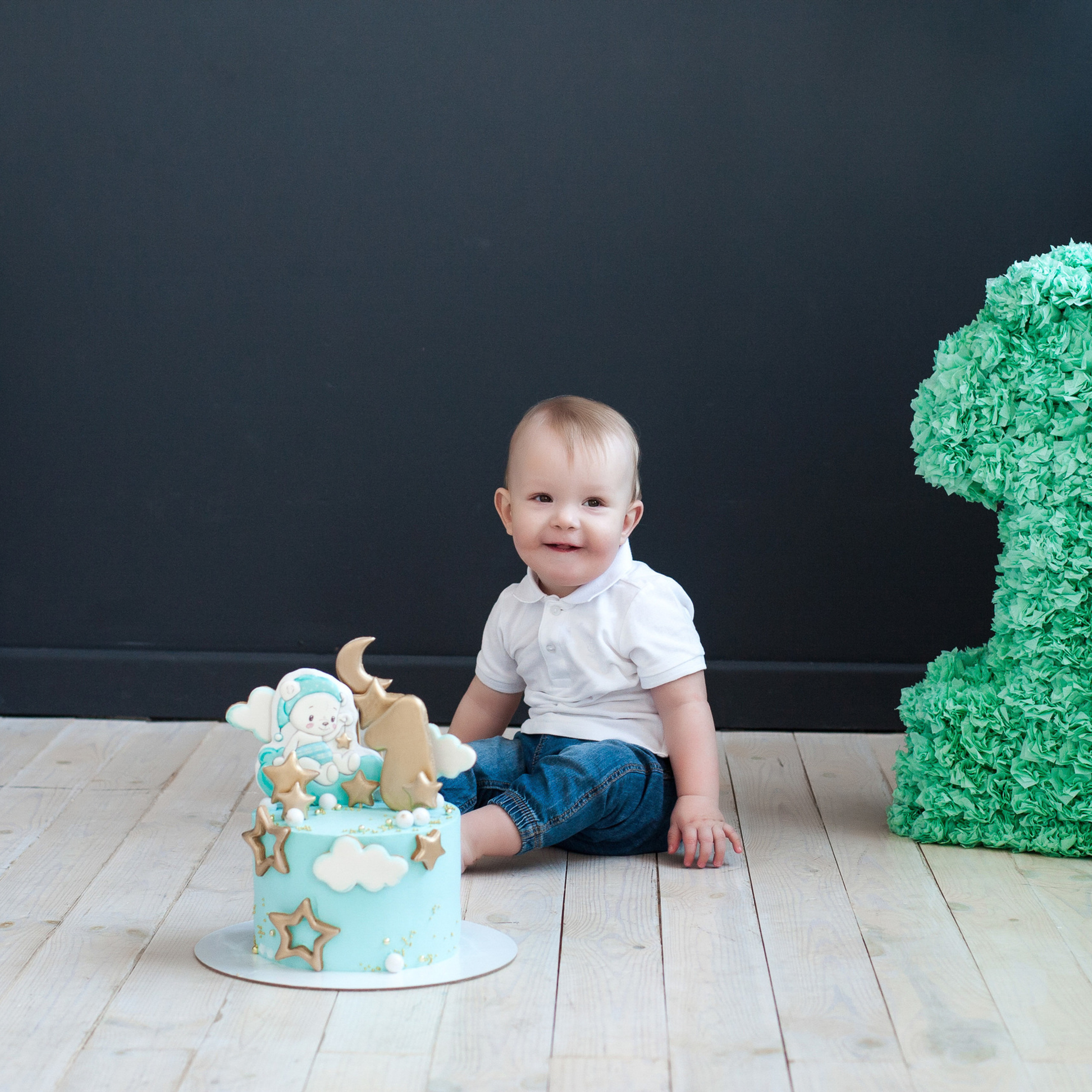 Годовасие Темы!