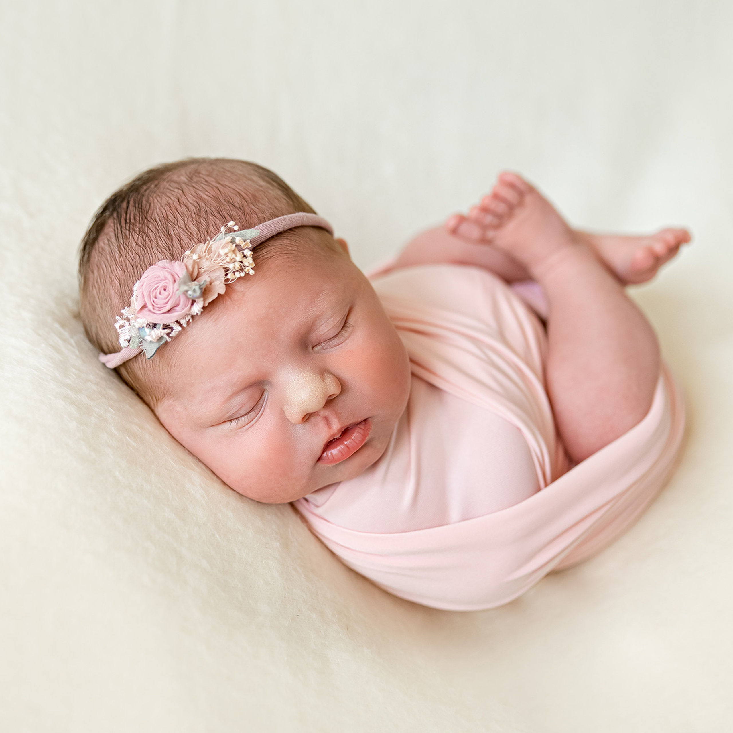 Новорожденные. Фотосессия новорожденного в Москве Newborn Angel