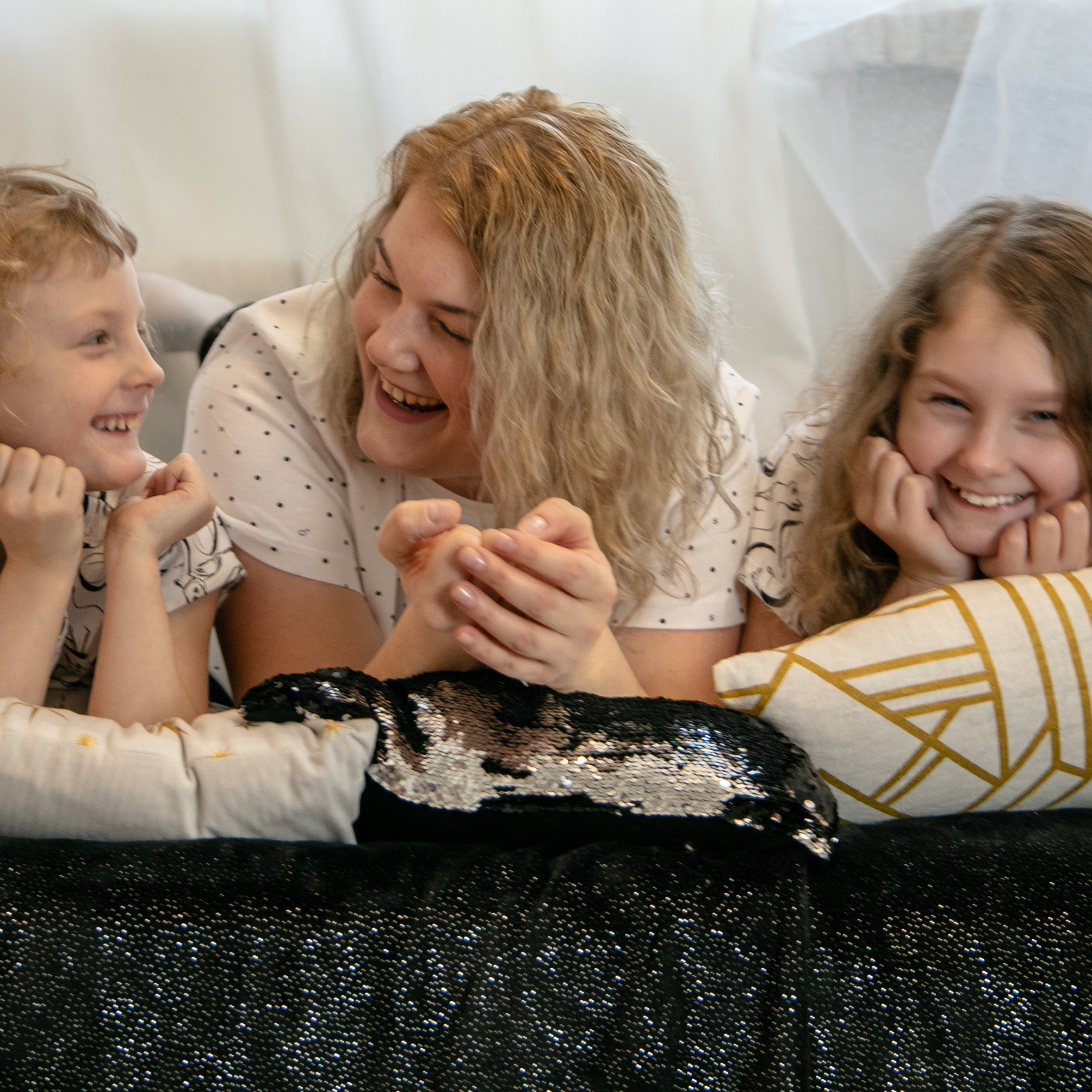 Фотопроект «Дочки-Матери». Семейный и детский фотограф в Пушкино, Московская обл. Оксана Котюнина