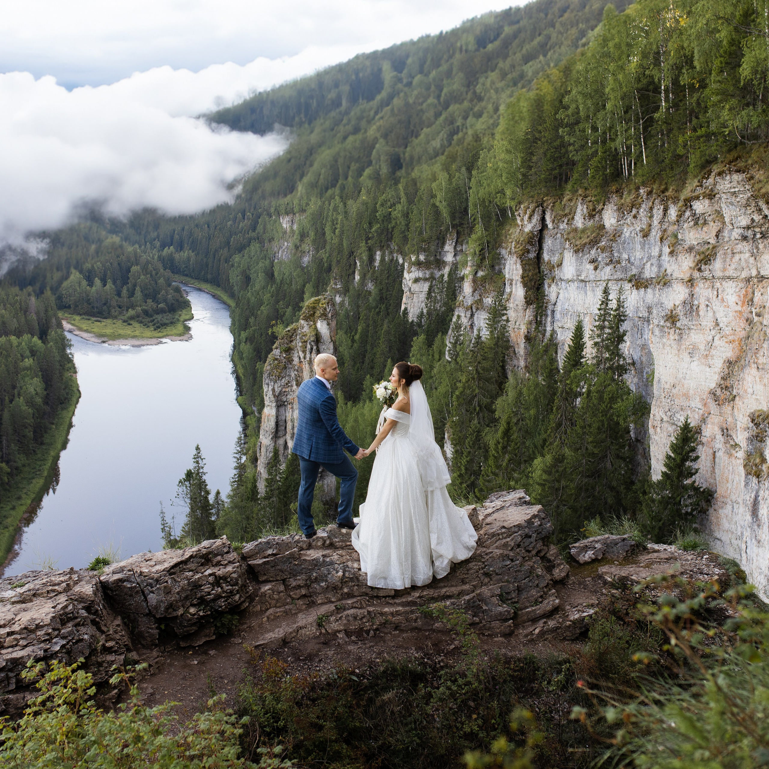 🚩 Свадебное фото — и локации, советы. Свадебный, семейный фотограф и видеограф в Перми Павел Савин
