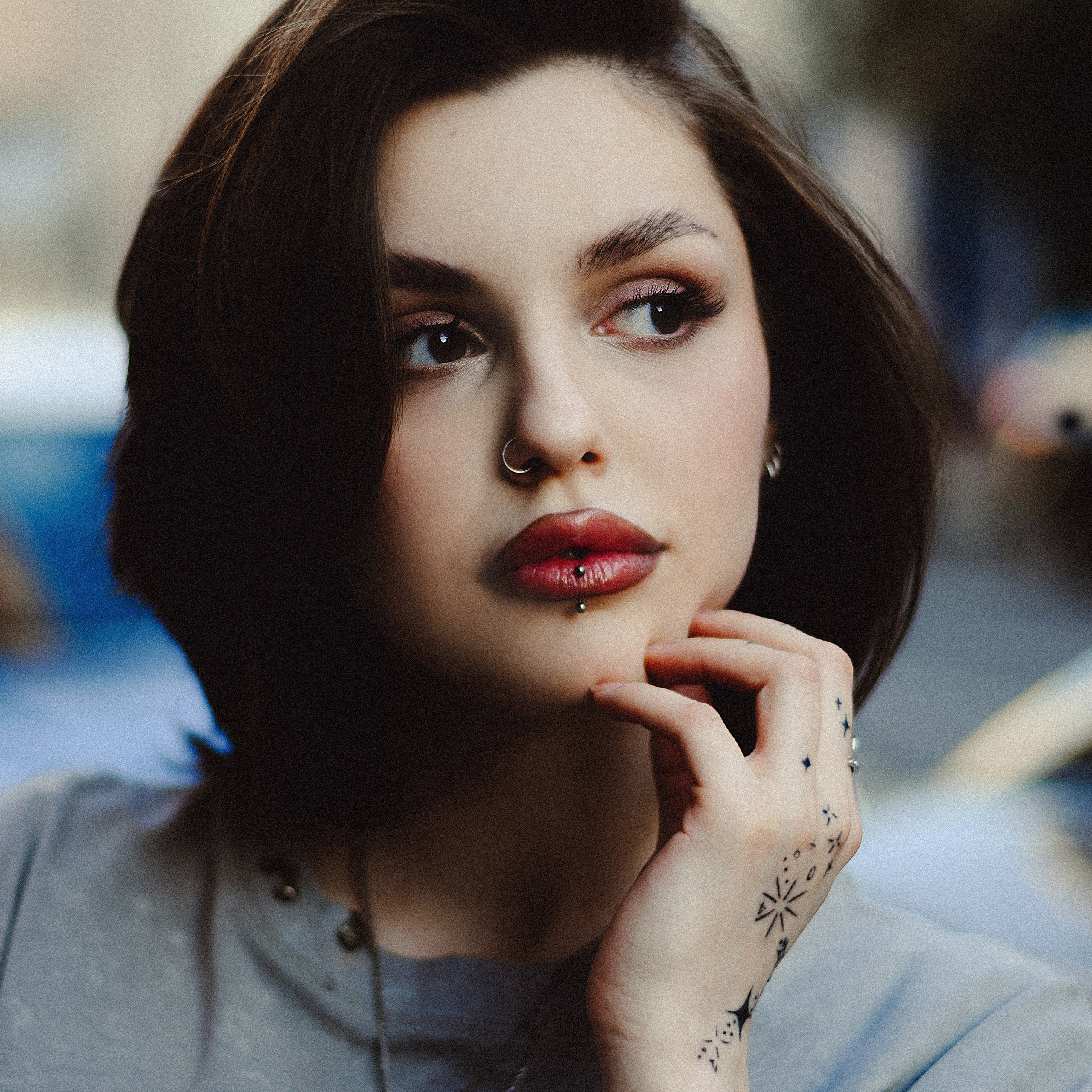 Аня