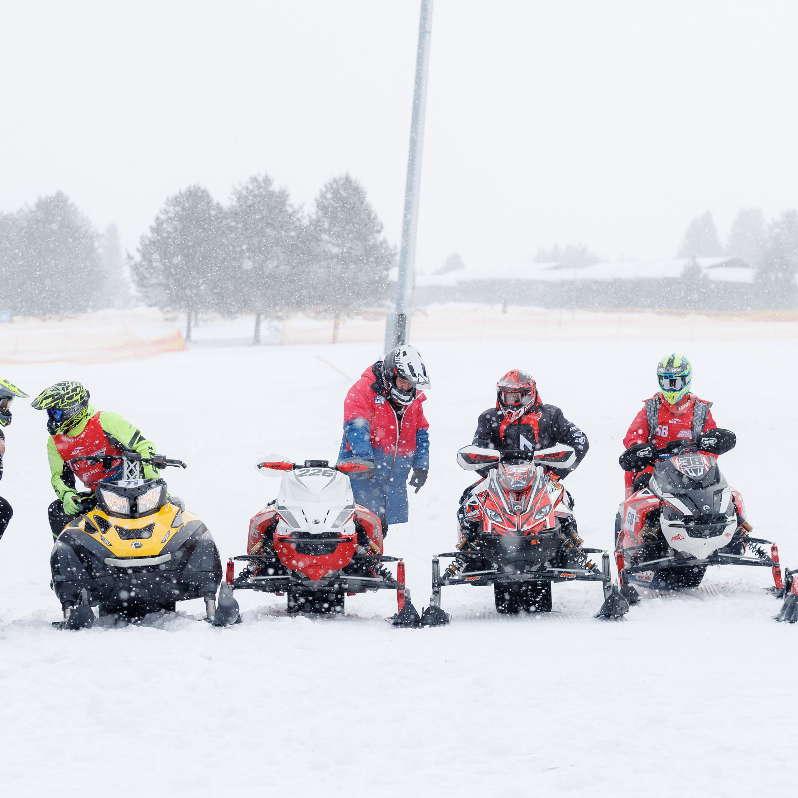 Всероссийский Фестиваль зимнего мотоспорта и туризма «Сноу Поморье». Репортажная фотосъемка. Архангельск