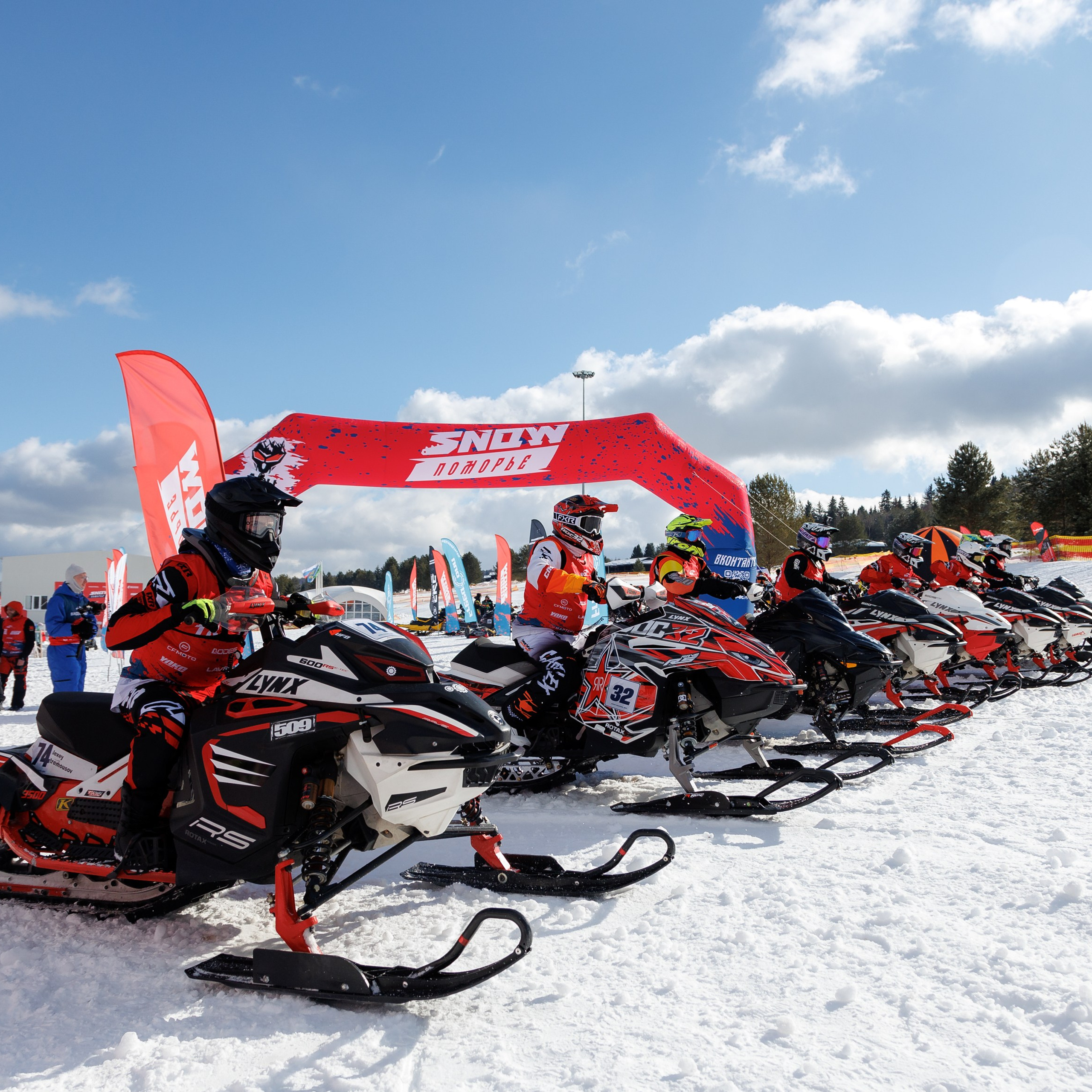 Всероссийский Фестиваль зимнего мотоспорта и туризма «Сноу Поморье». Репортажная фотосъемка. Архангельск