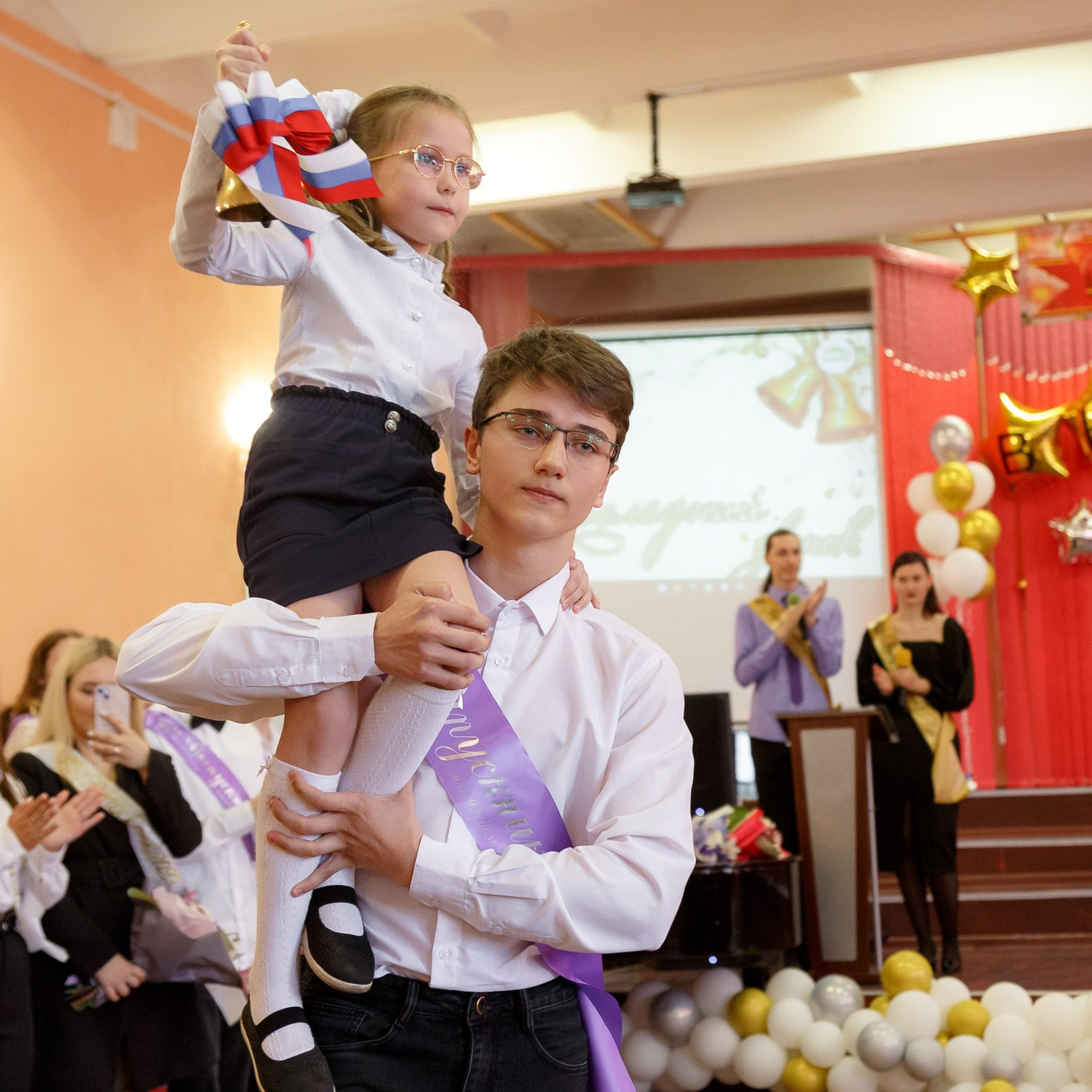 Последний звонок. Репортажная фотосъемка. Архангельск