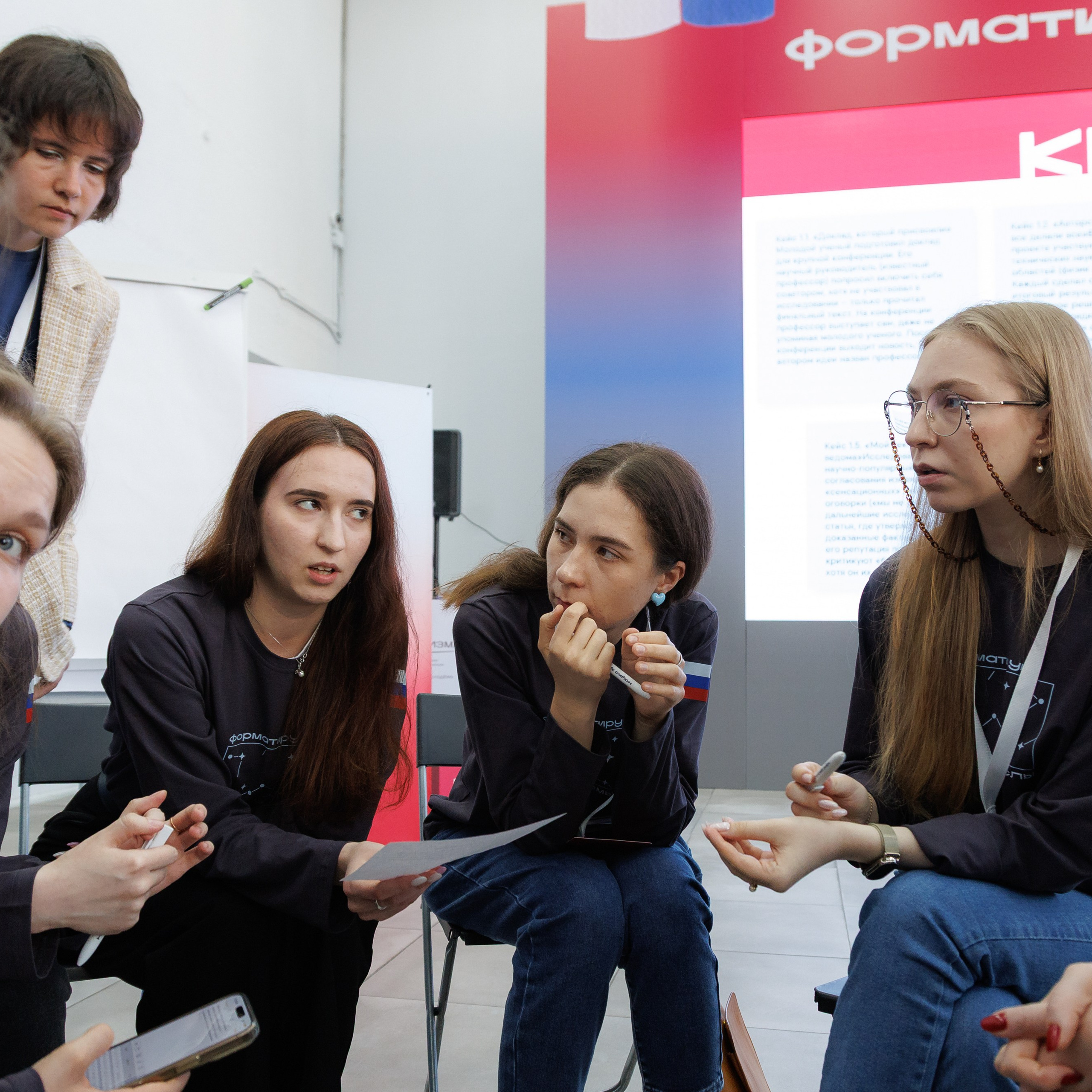 Школа тренеров научной коммуникации «Призма». Репортажная фотосъемка. Архангельск