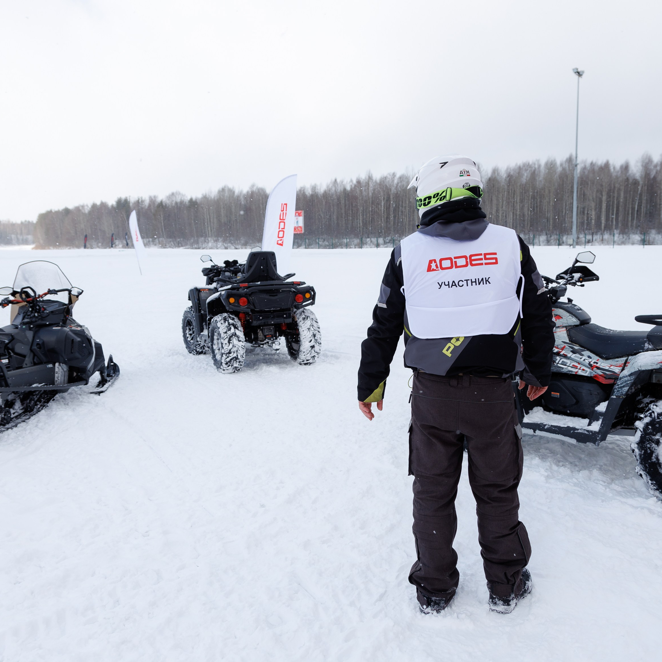 Всероссийский Фестиваль зимнего мотоспорта и туризма «Сноу Поморье». Репортажная фотосъемка. Архангельск