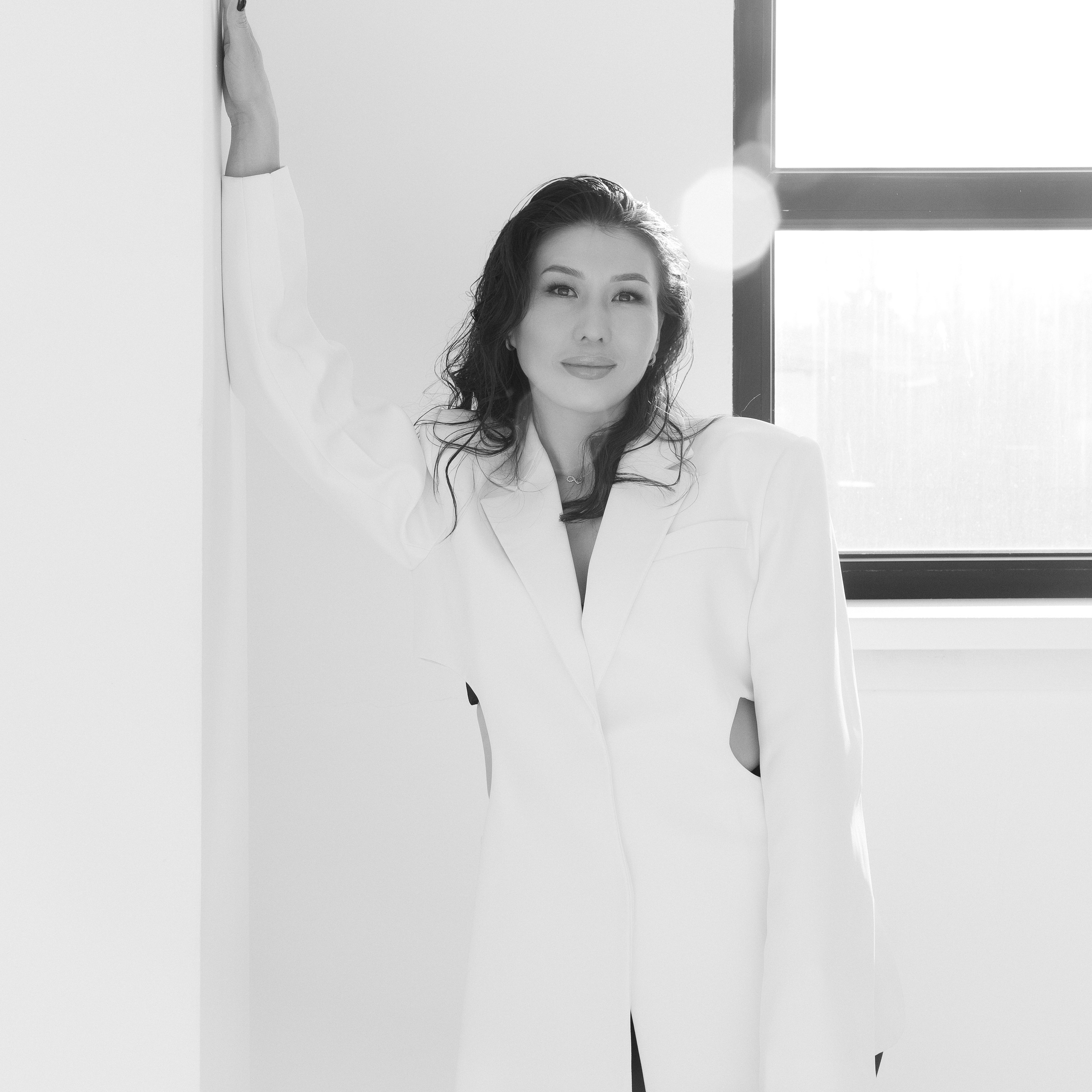 Фотограф в Бишкеке, женский фотограф, портретный фотограф Бишкек, Москва, индивидуальная фотосессия. Портретный фотограф в Бишкеке Карина Куликова