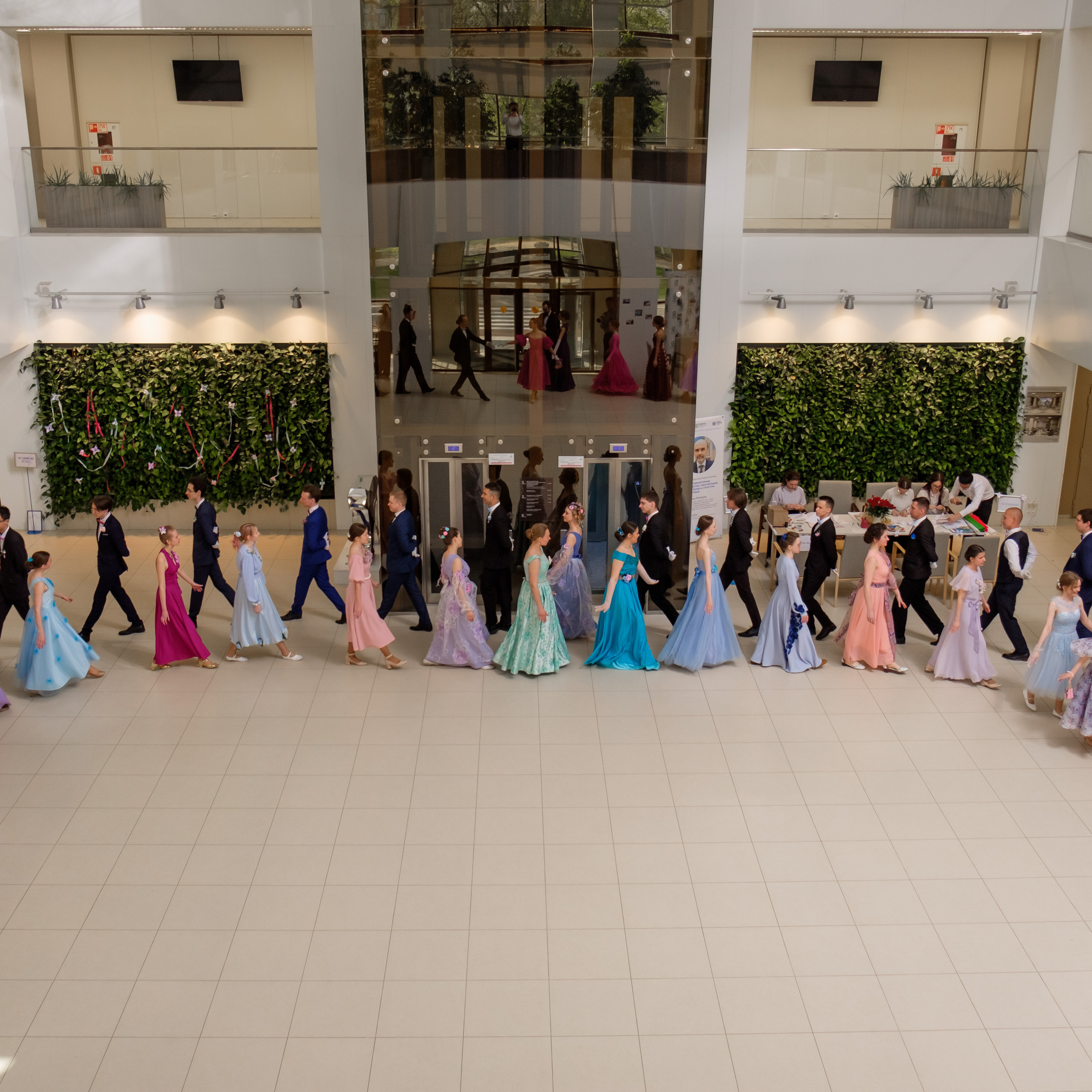 Весенний бал «La vie est Belle». Фотограф Конопихин Константин