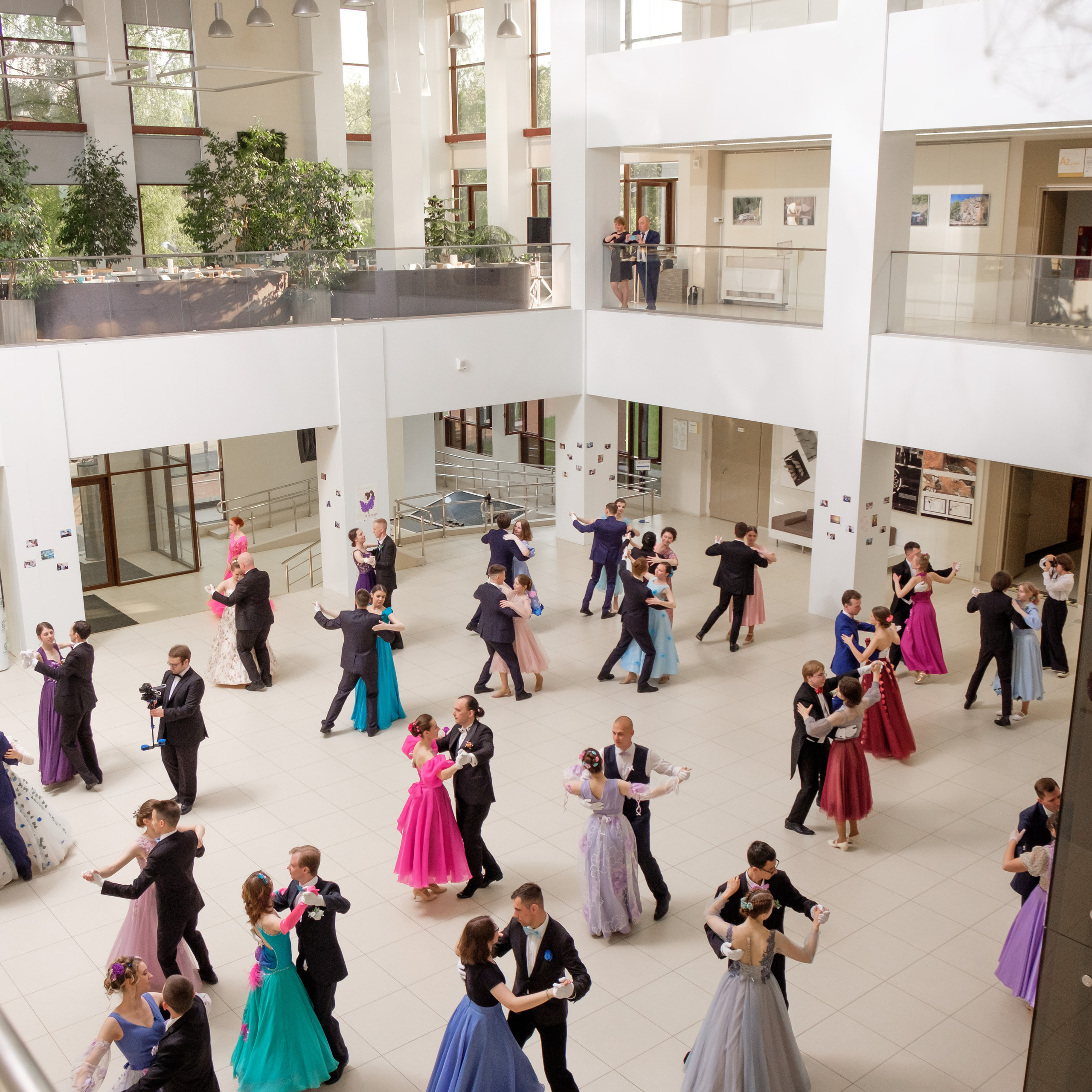 Весенний бал «La vie est Belle». Фотограф Конопихин Константин