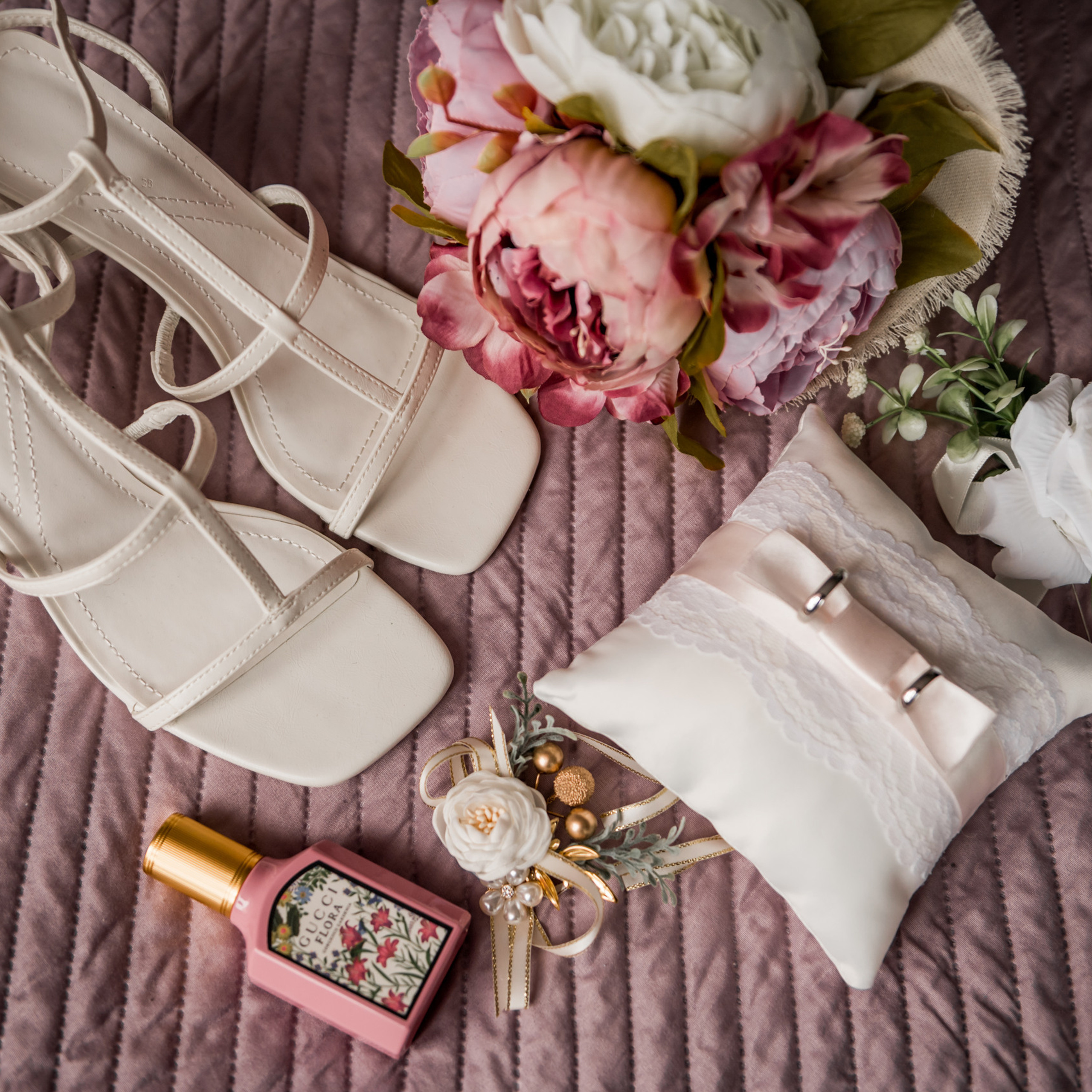 Отзывы о фотограе Евгении Тимощенко. Свадебный и семейный фотограф в Москве и Европе Евгения Амелина