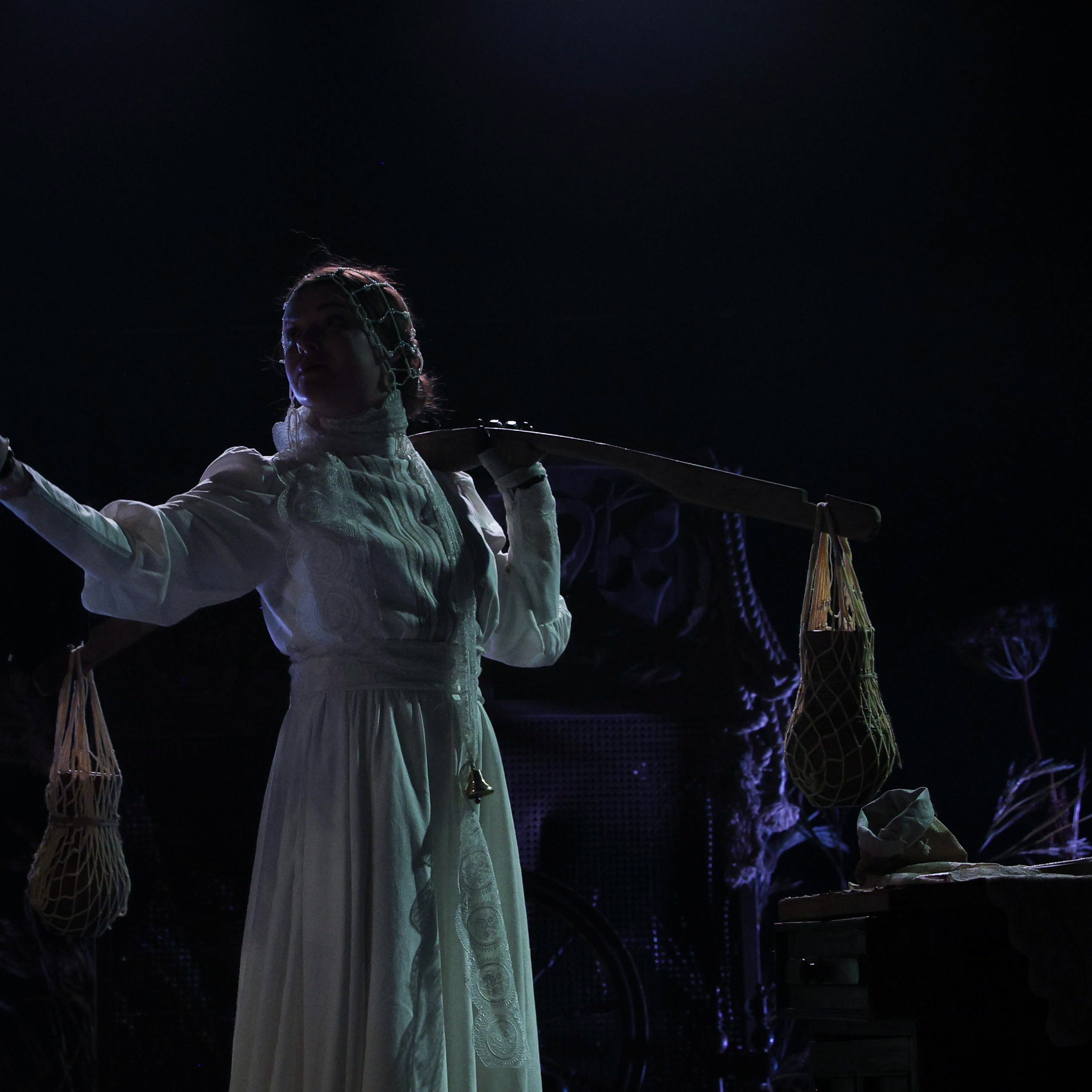 Спектакль «Корова» в «Московском театре на Таганке». Главная