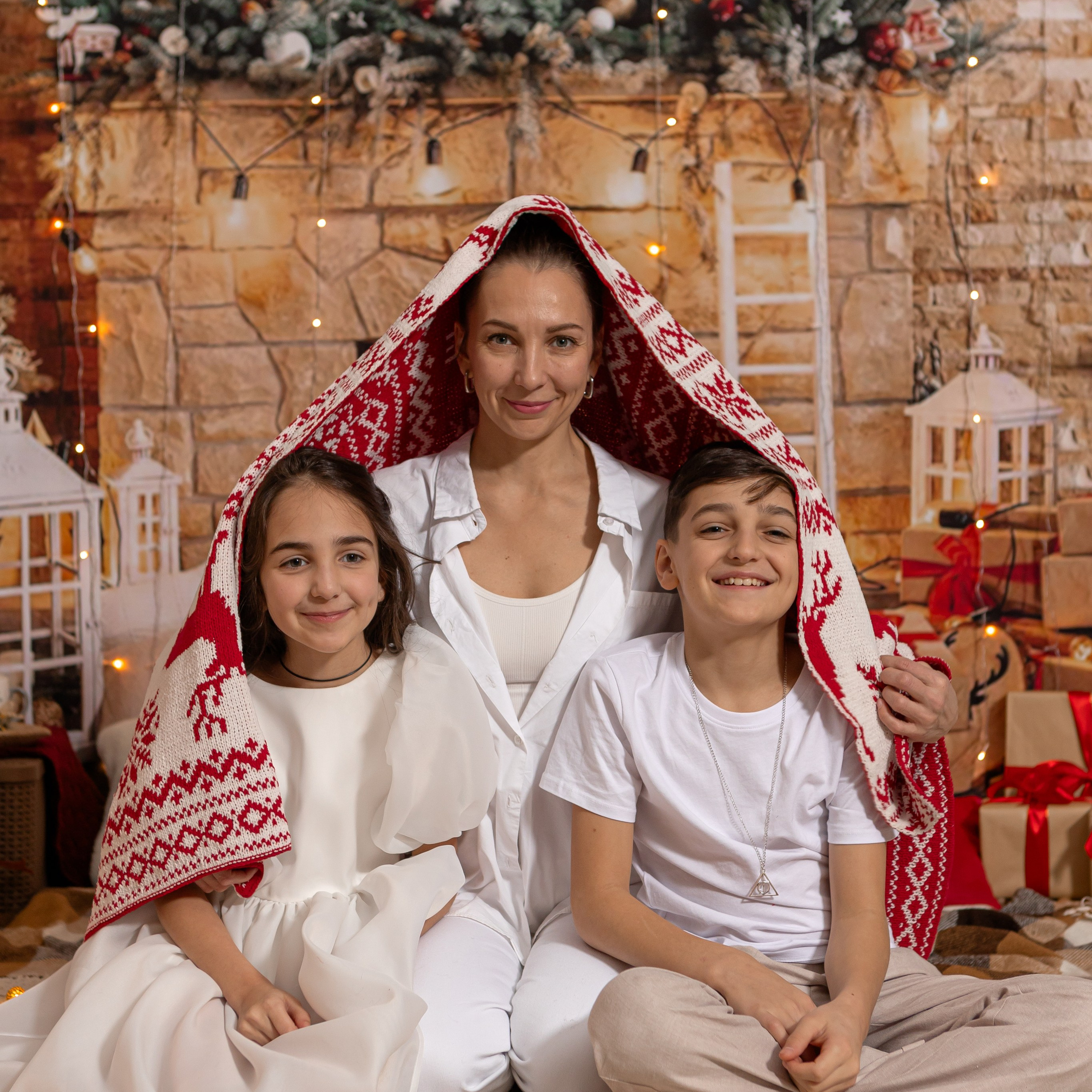 Новогодние фотосессии 2025. Студия фотографии «Антония Белобородова»