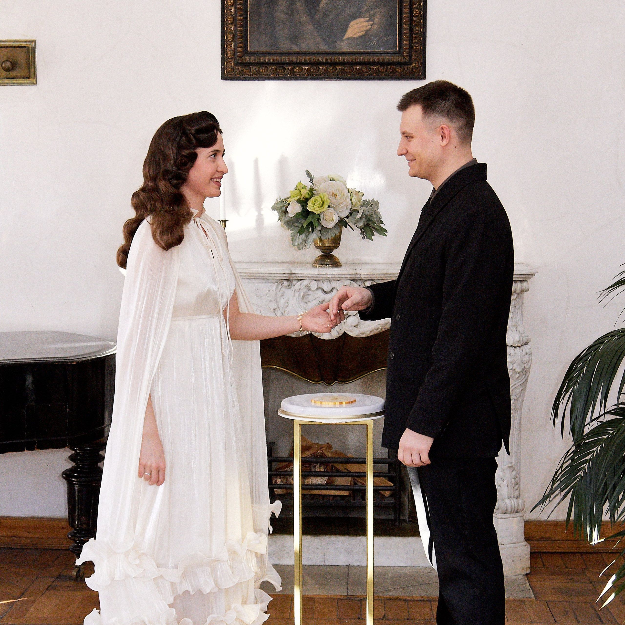 Роспись в&nbsp;Библиотеки им.&nbsp;Пушкина.