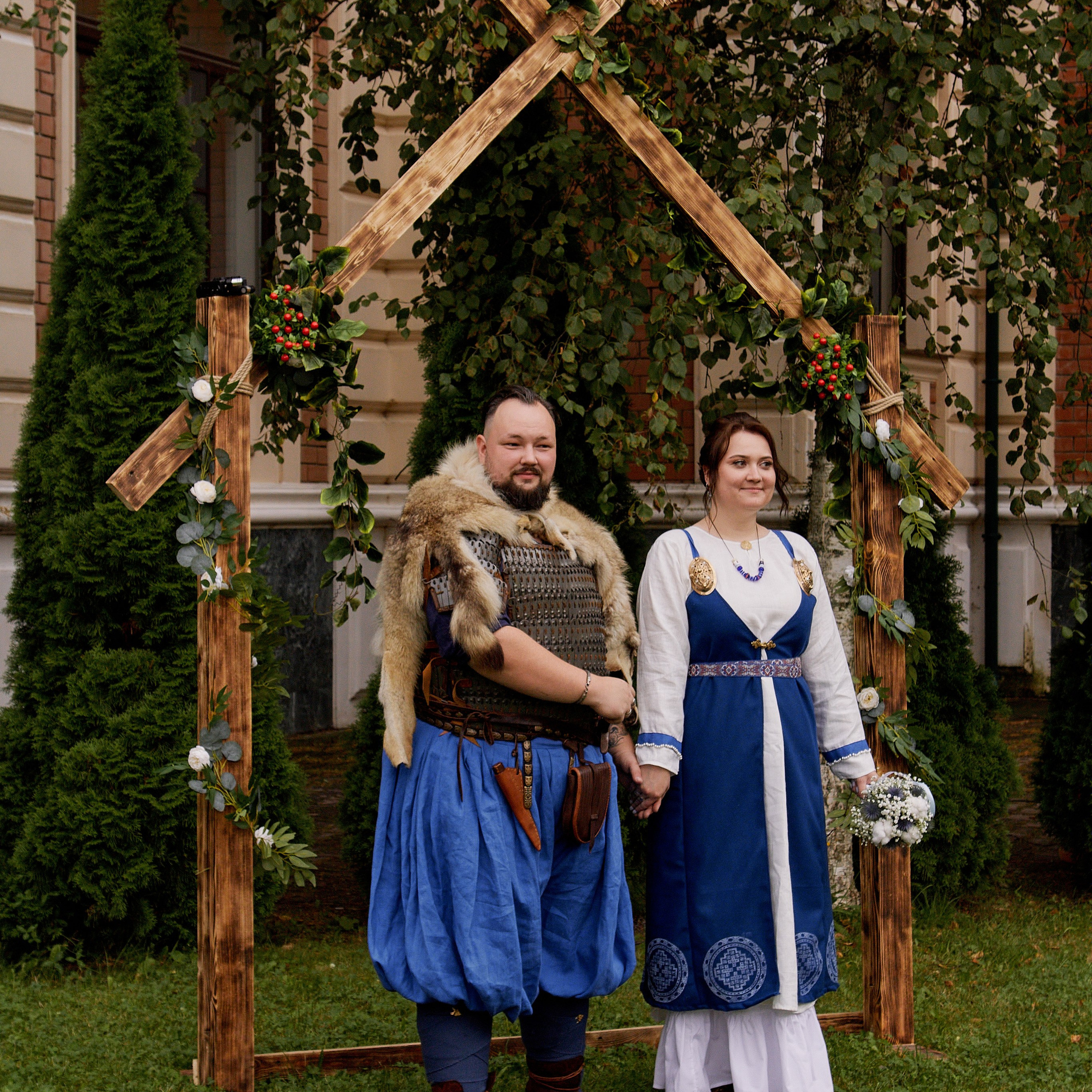 Юлия и Антон. Выездная роспись в стиле викингов.