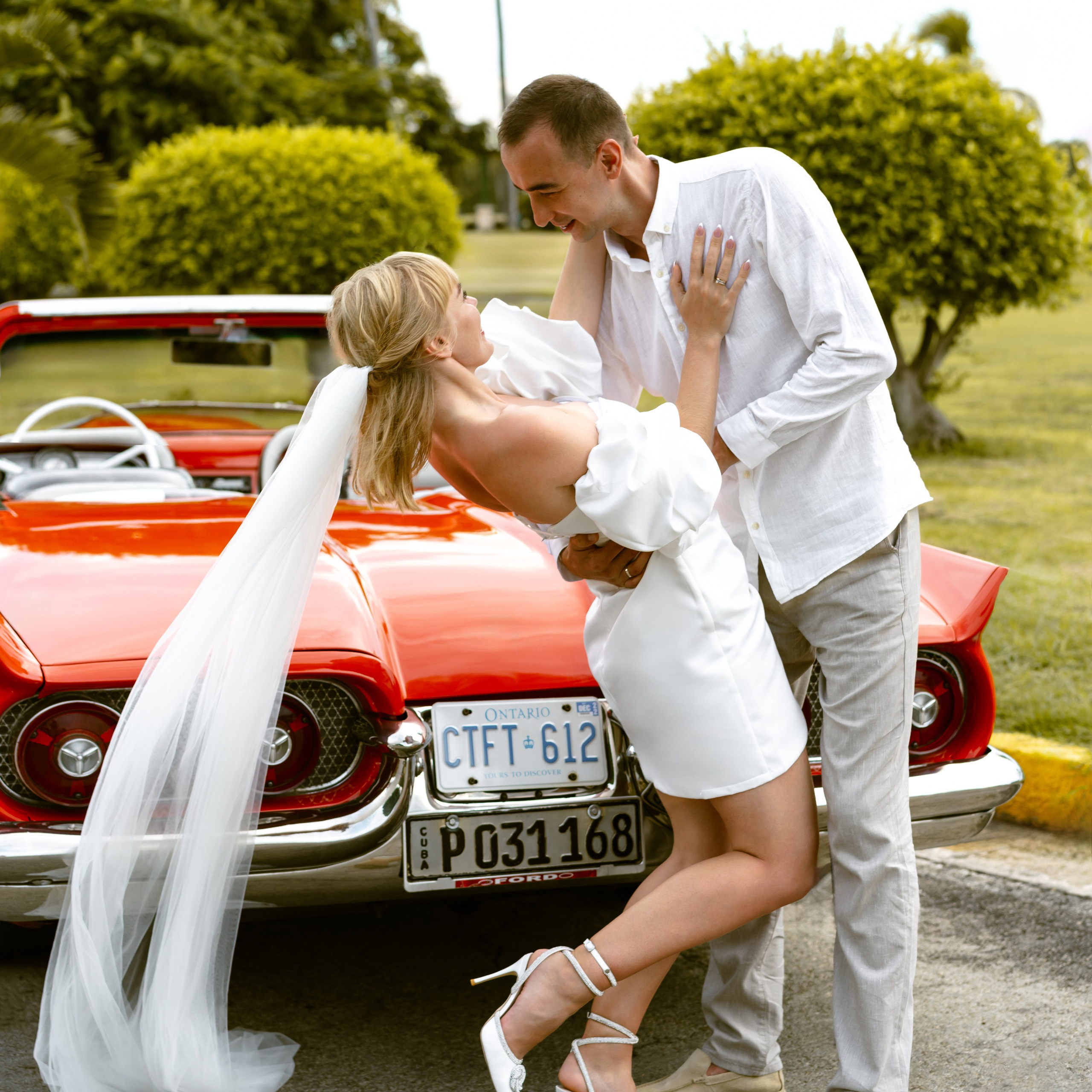 Леонид и Анжелика