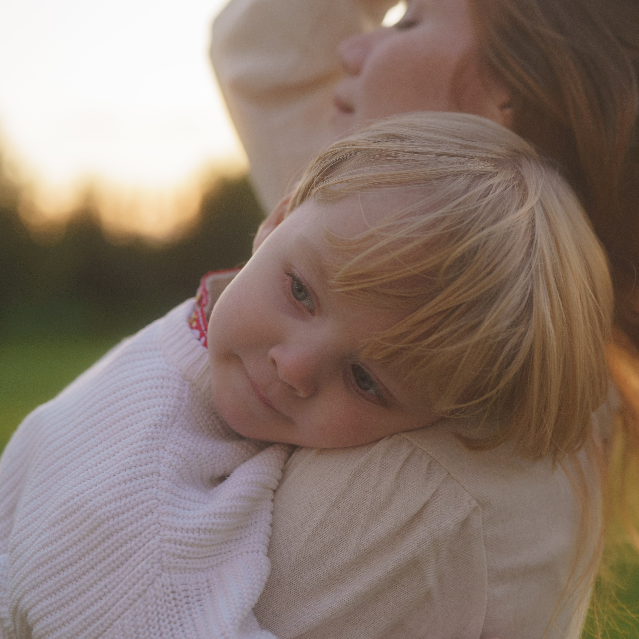 Мироша с мамой Тоней. Суздаль