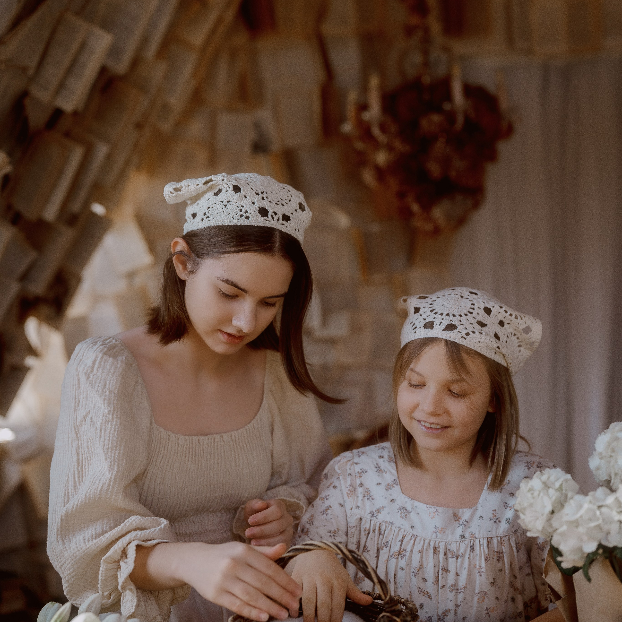 Нюша и Маша. Детская фотосессия Дом Элли г. Пушкино