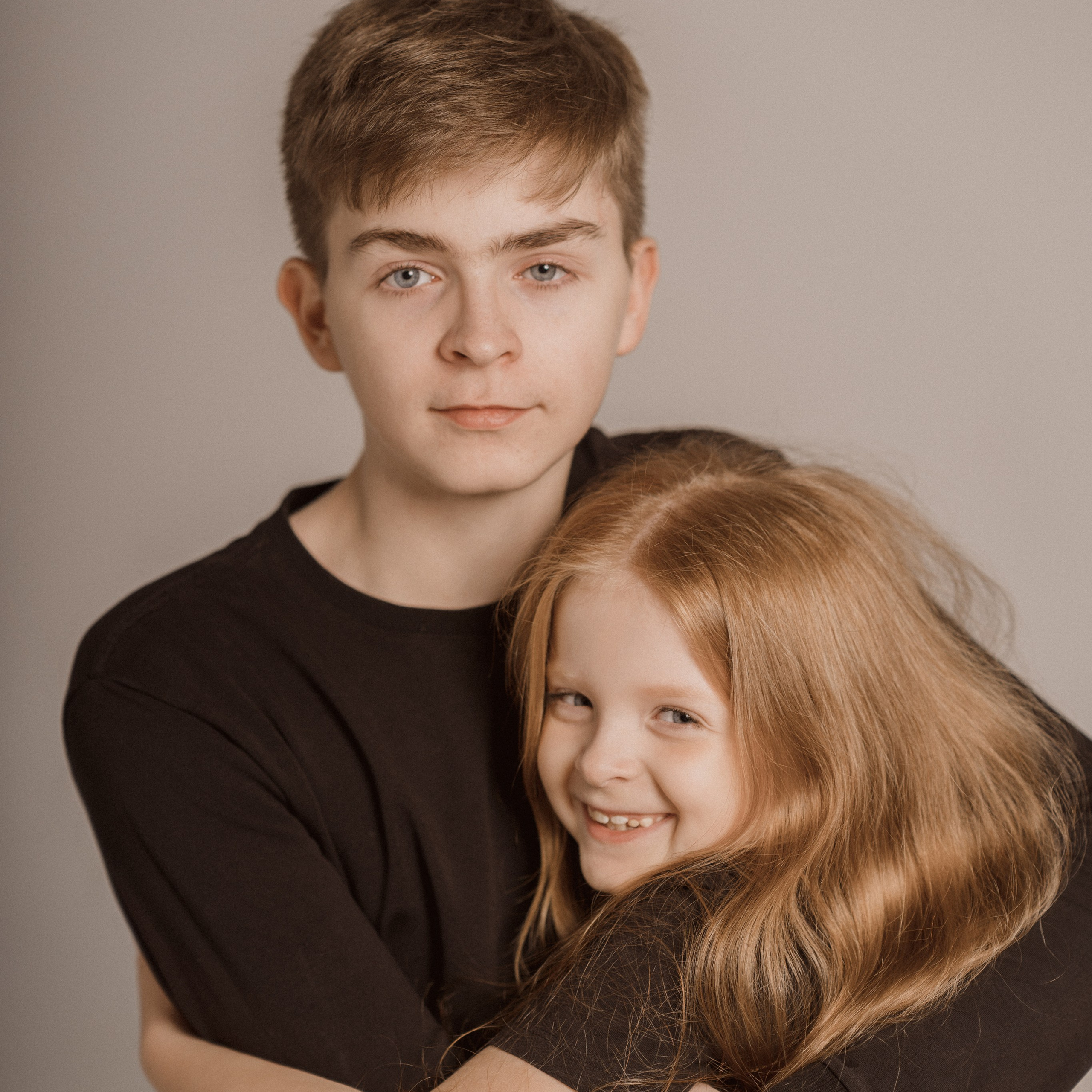 Алиса и ее брат