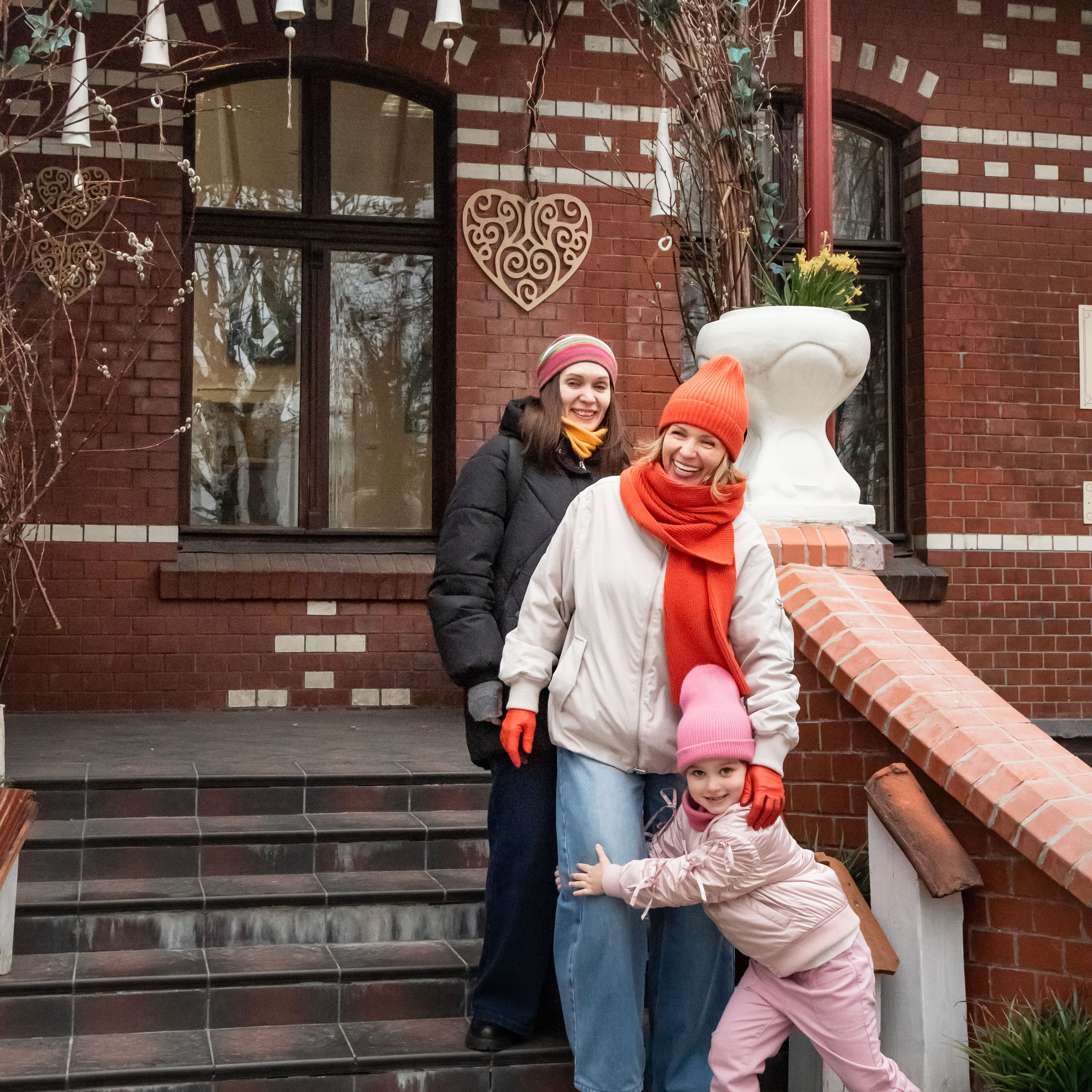 две сестры и Машенька