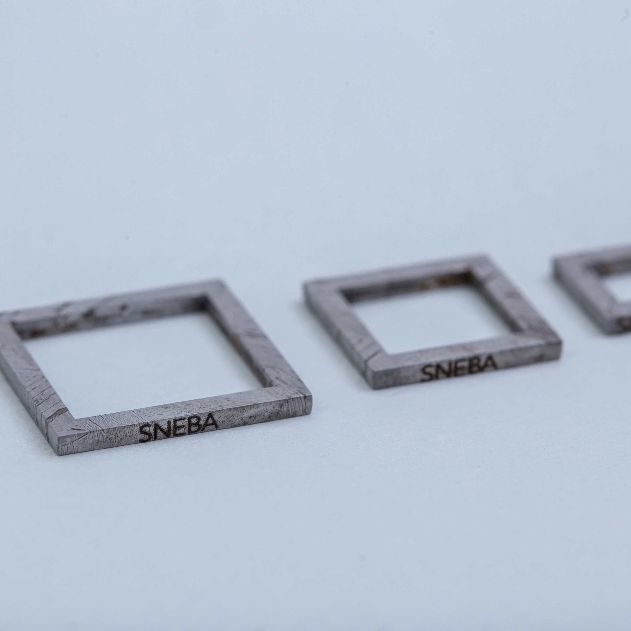 Подвеска Square. SNEBA