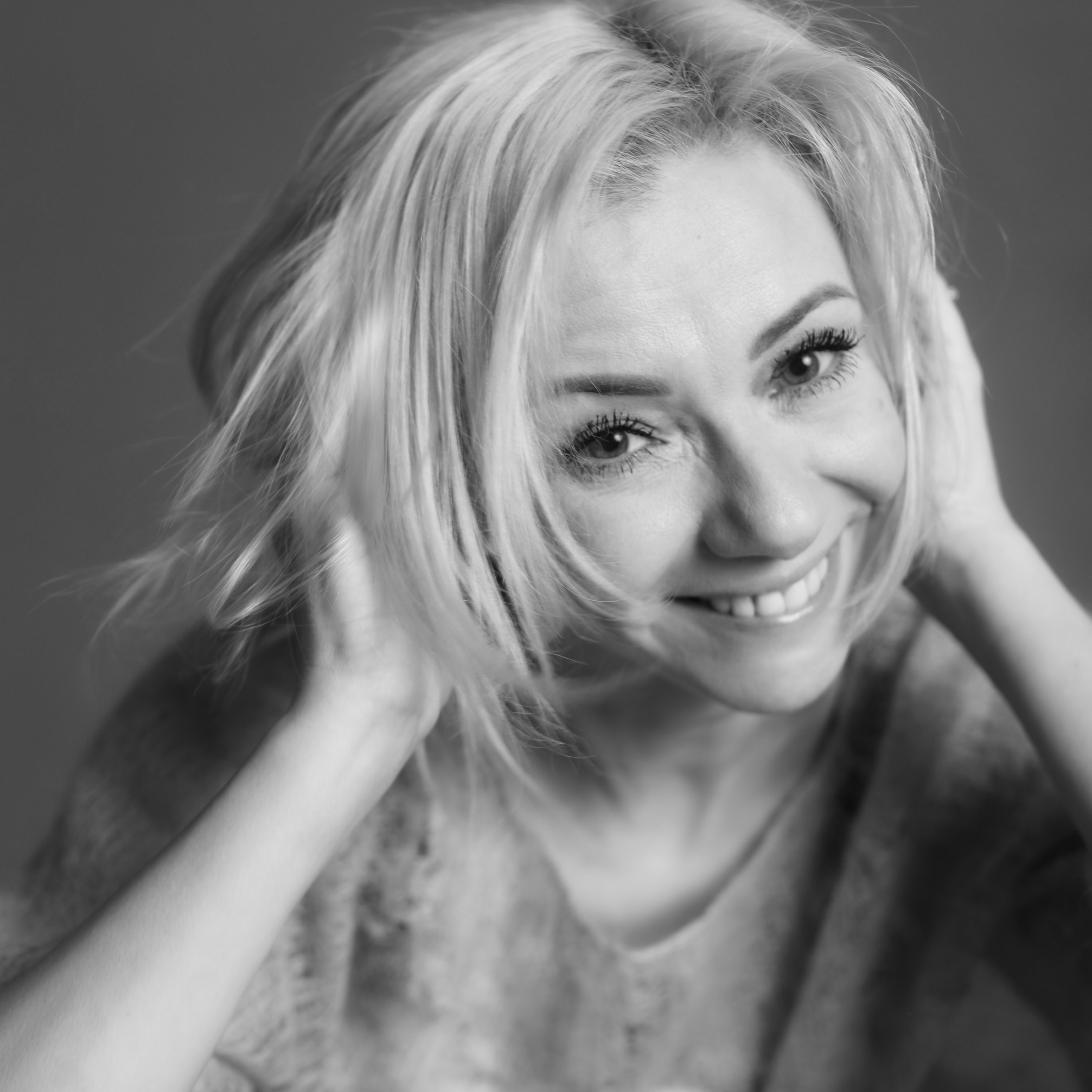 Черно-белые портреты. Фотограф состояний Марина Савинская