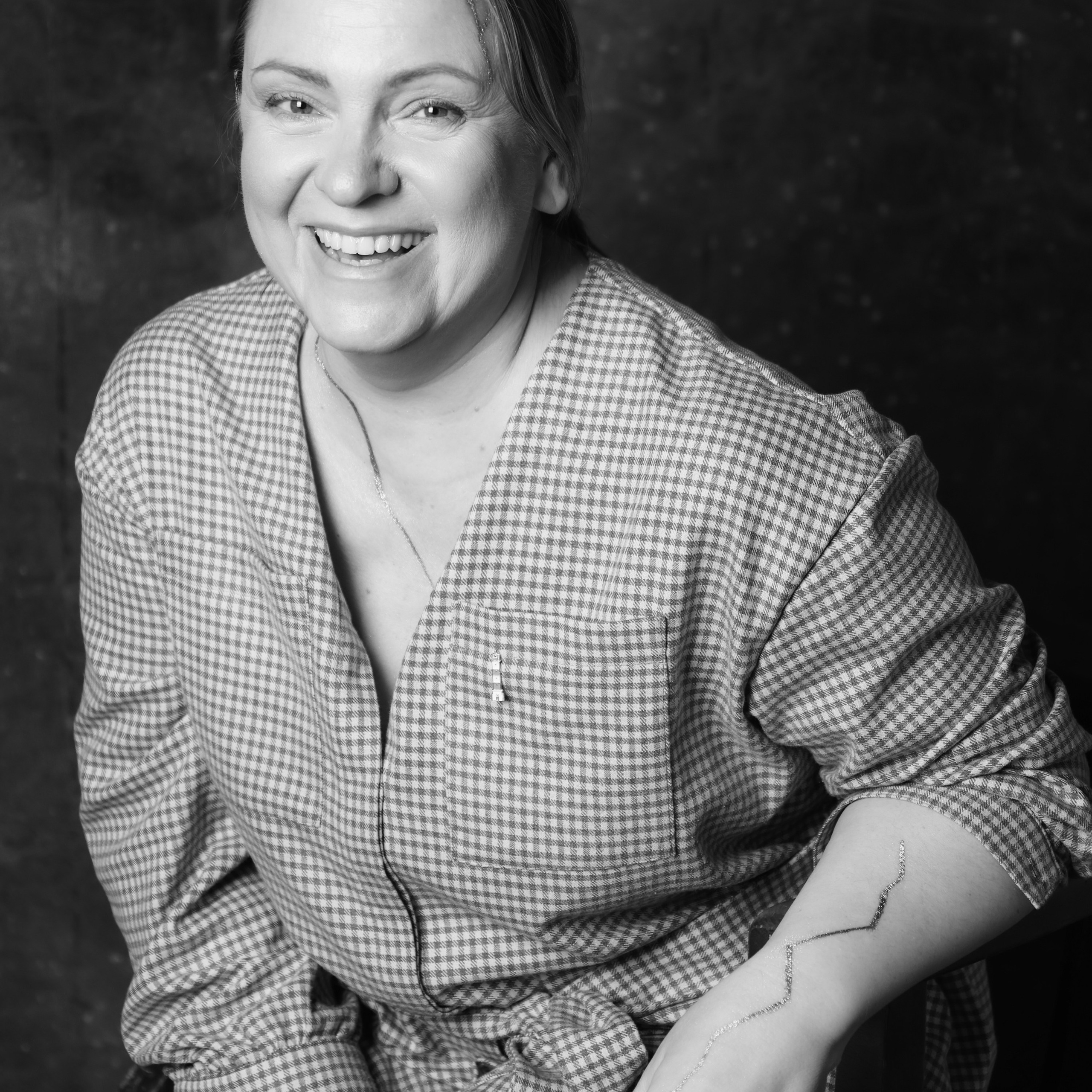 Черно-белые портреты. Фотограф состояний Марина Савинская