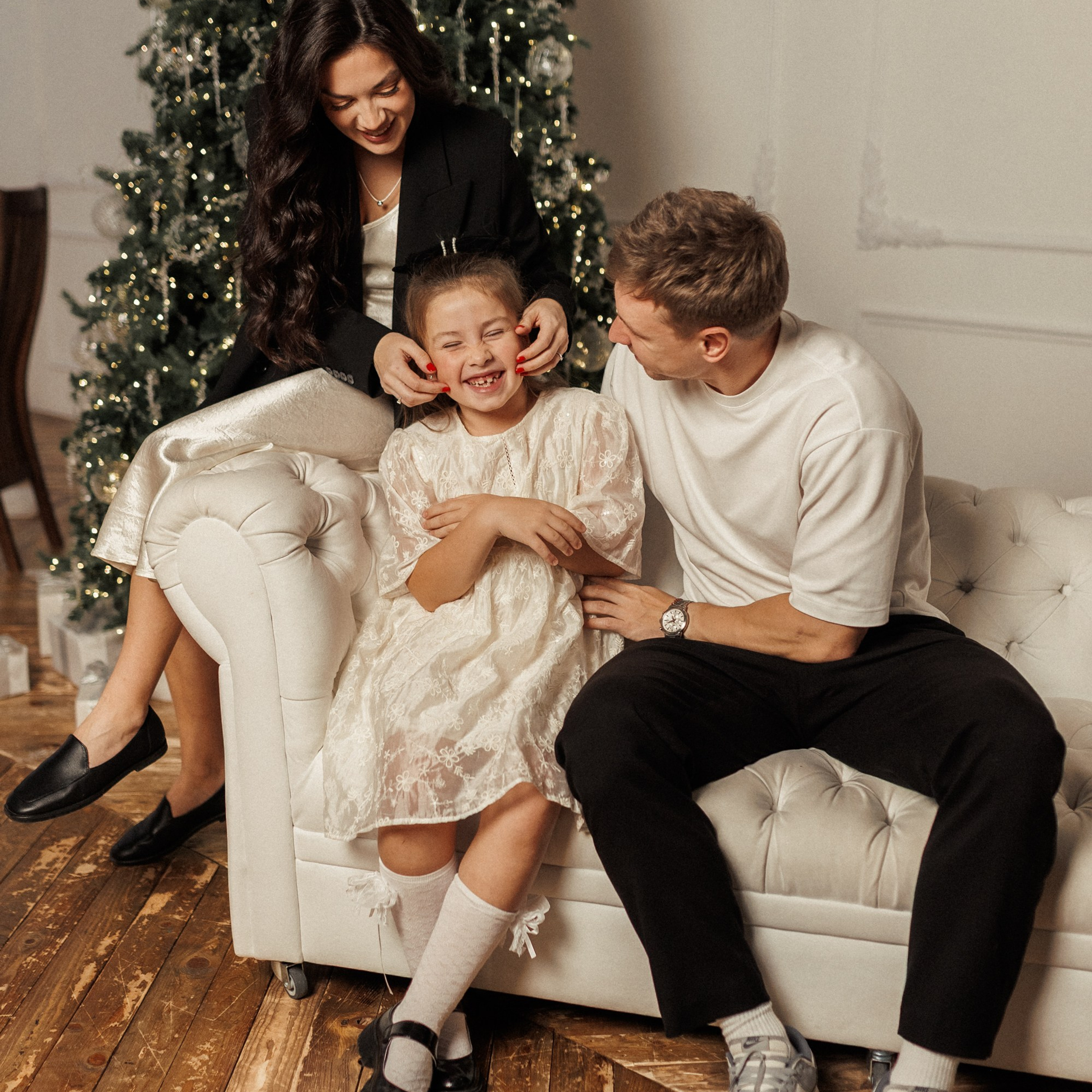 Богдан, Анастасия и София