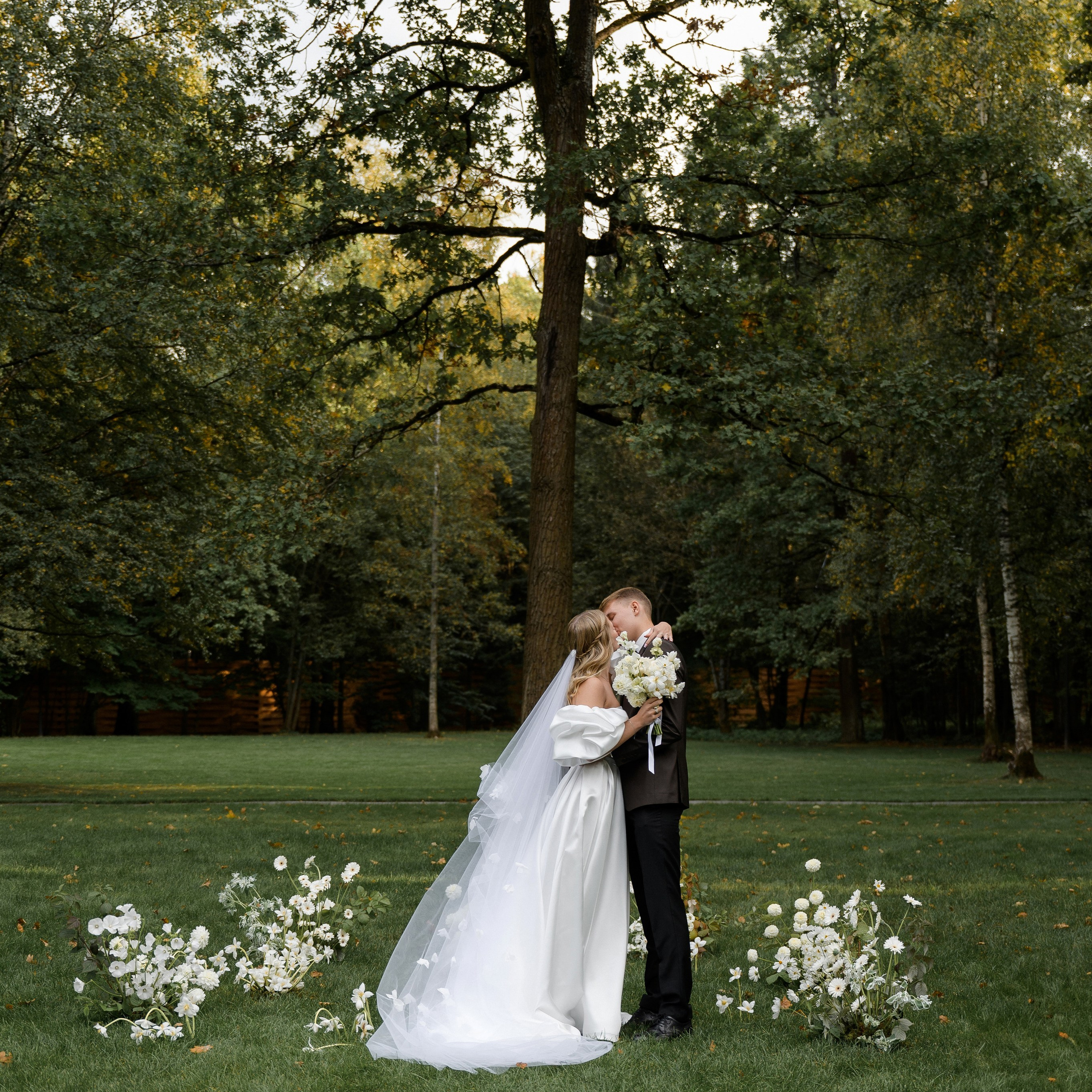 Еще сильнее я в тебя все равно не влюблюсь.