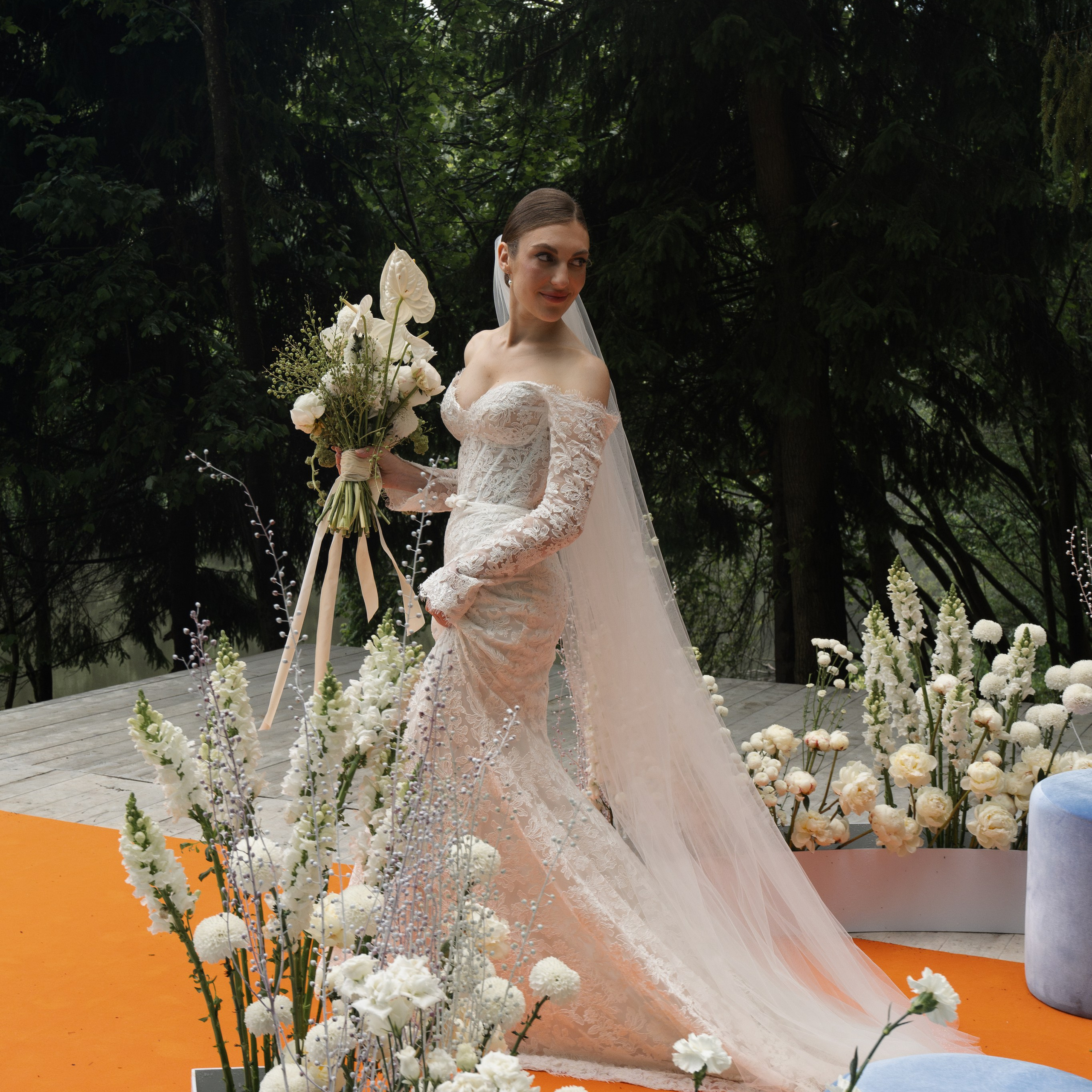 Оранжево-голубое слияние